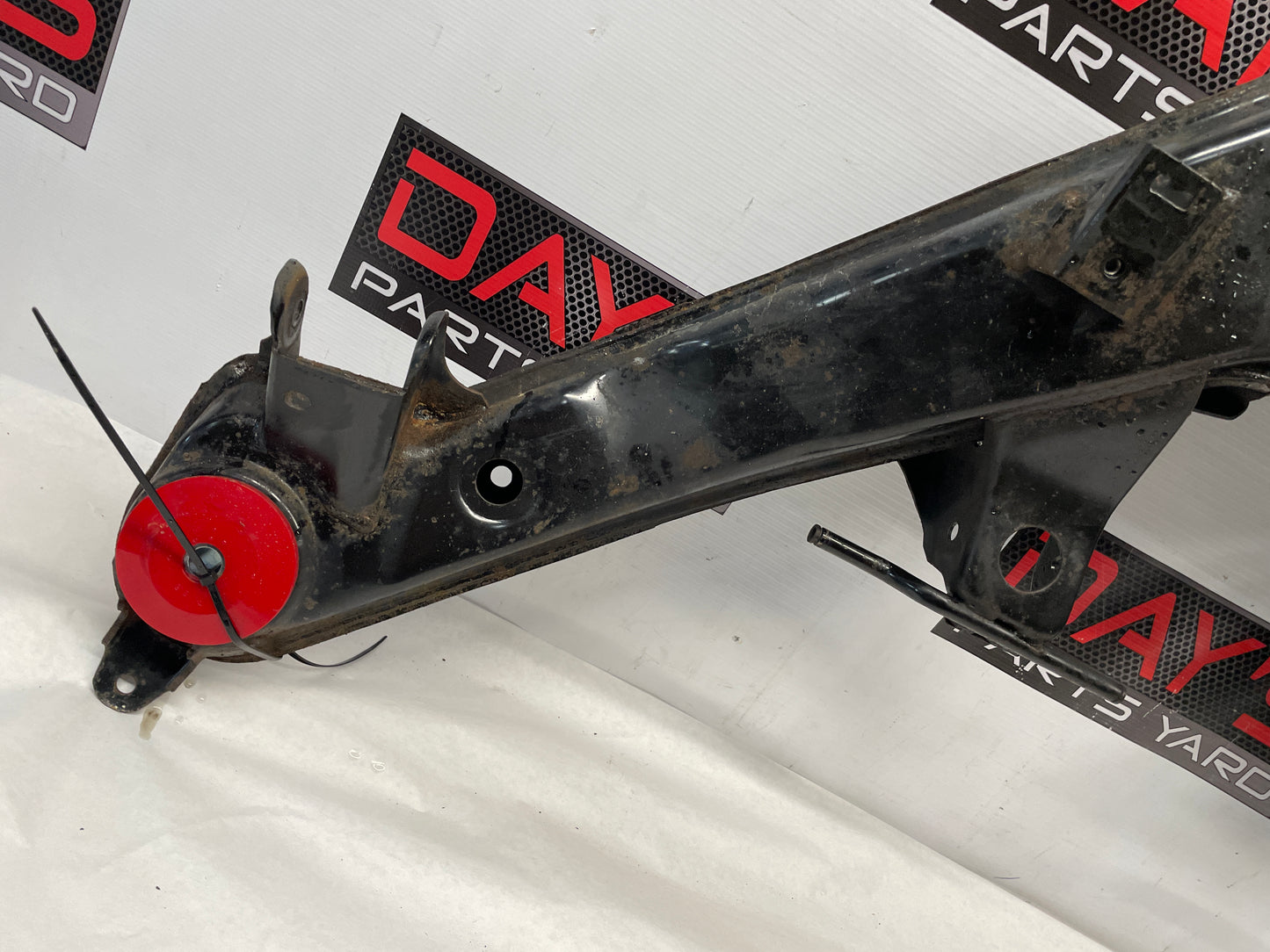 2005 Pontiac GTO Rear Suspension Sub Frame Cradle K Member OEM