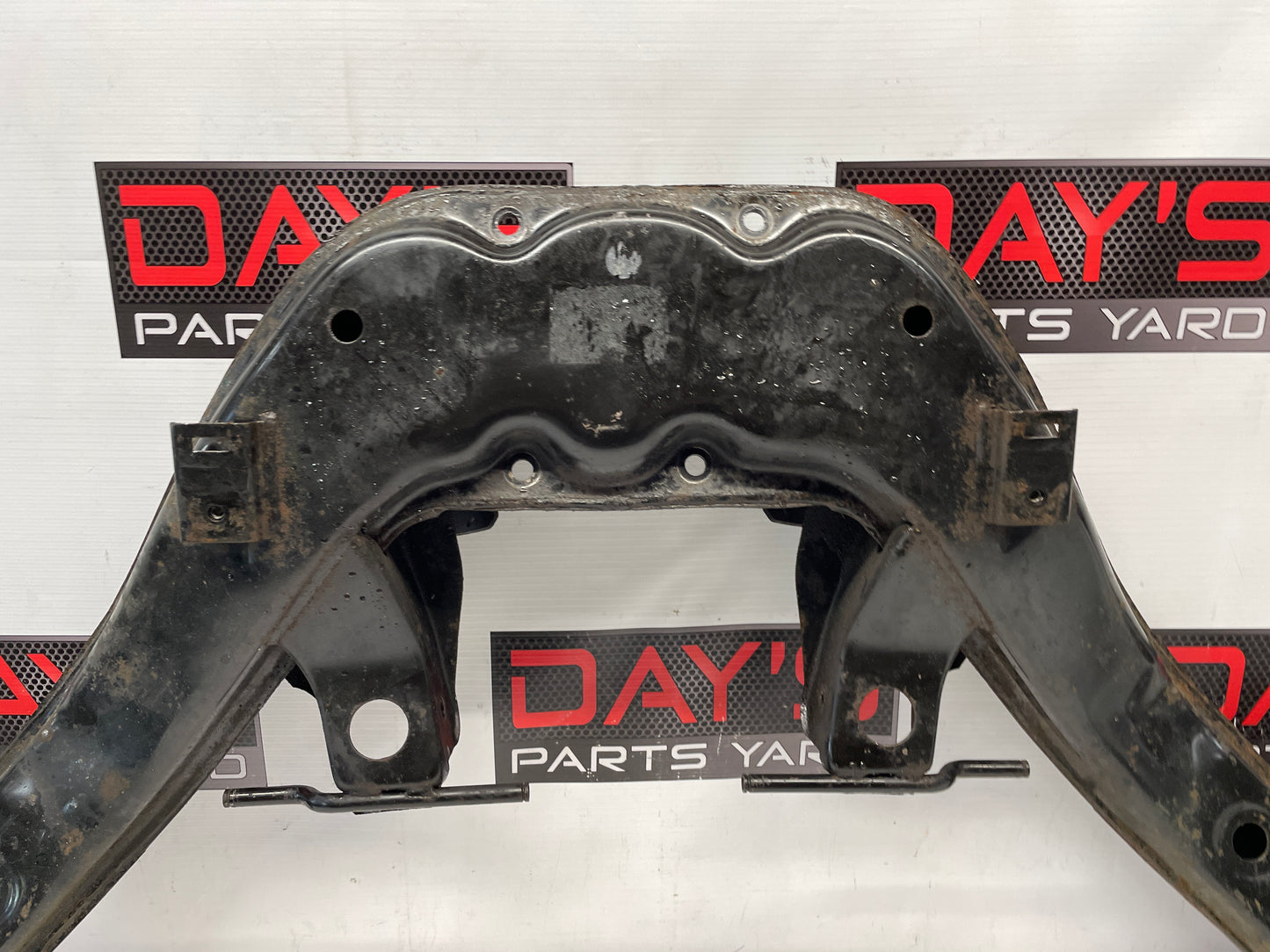 2005 Pontiac GTO Rear Suspension Sub Frame Cradle K Member OEM