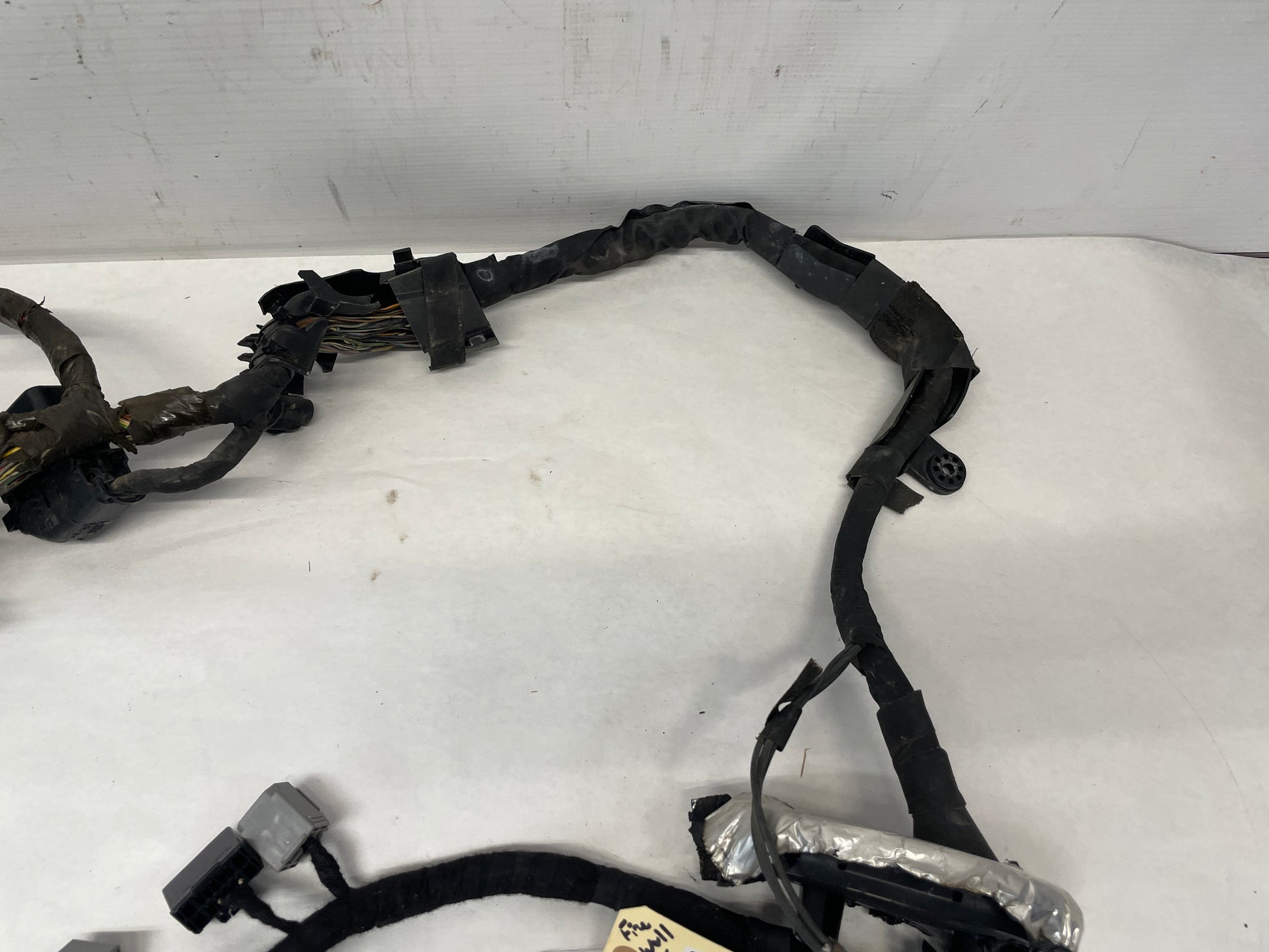 2014 Chevy SS Sedan Fire Wall Engine Bay Front Chassis Wire Wiring Harness OEM - Day's Parts Yard