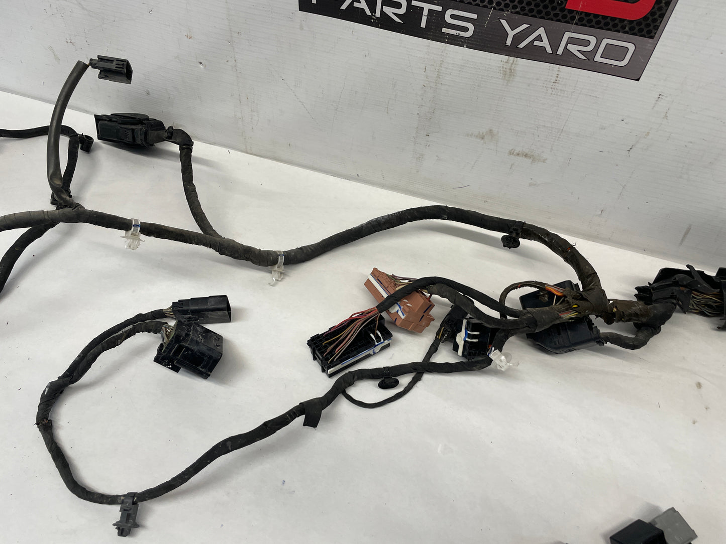 2014 Chevy SS Sedan Fire Wall Engine Bay Front Chassis Wire Wiring Harness OEM - Day's Parts Yard