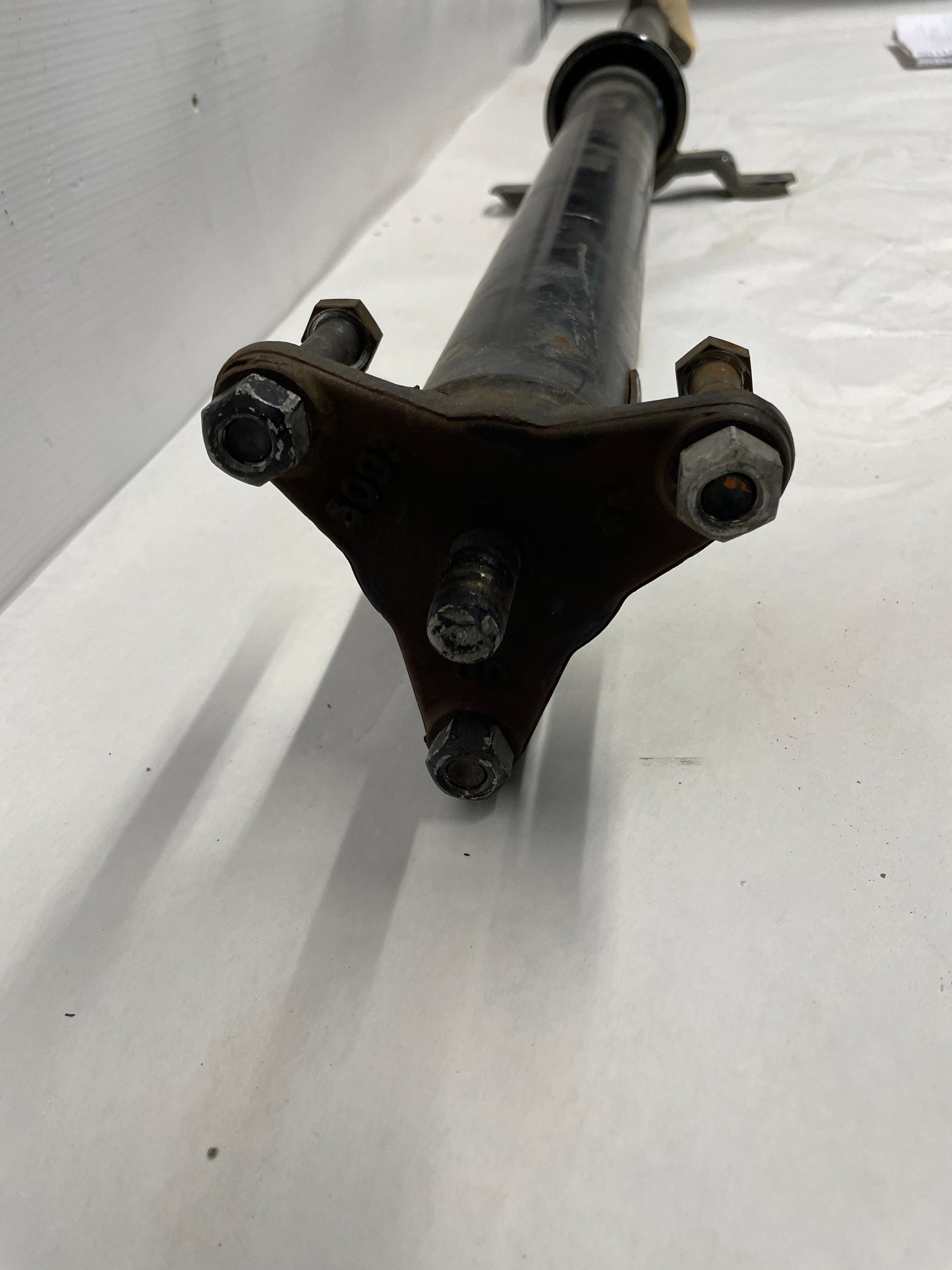 2006 Pontiac GTO Drive Shaft Driveshaft OEM - Day's Parts Yard