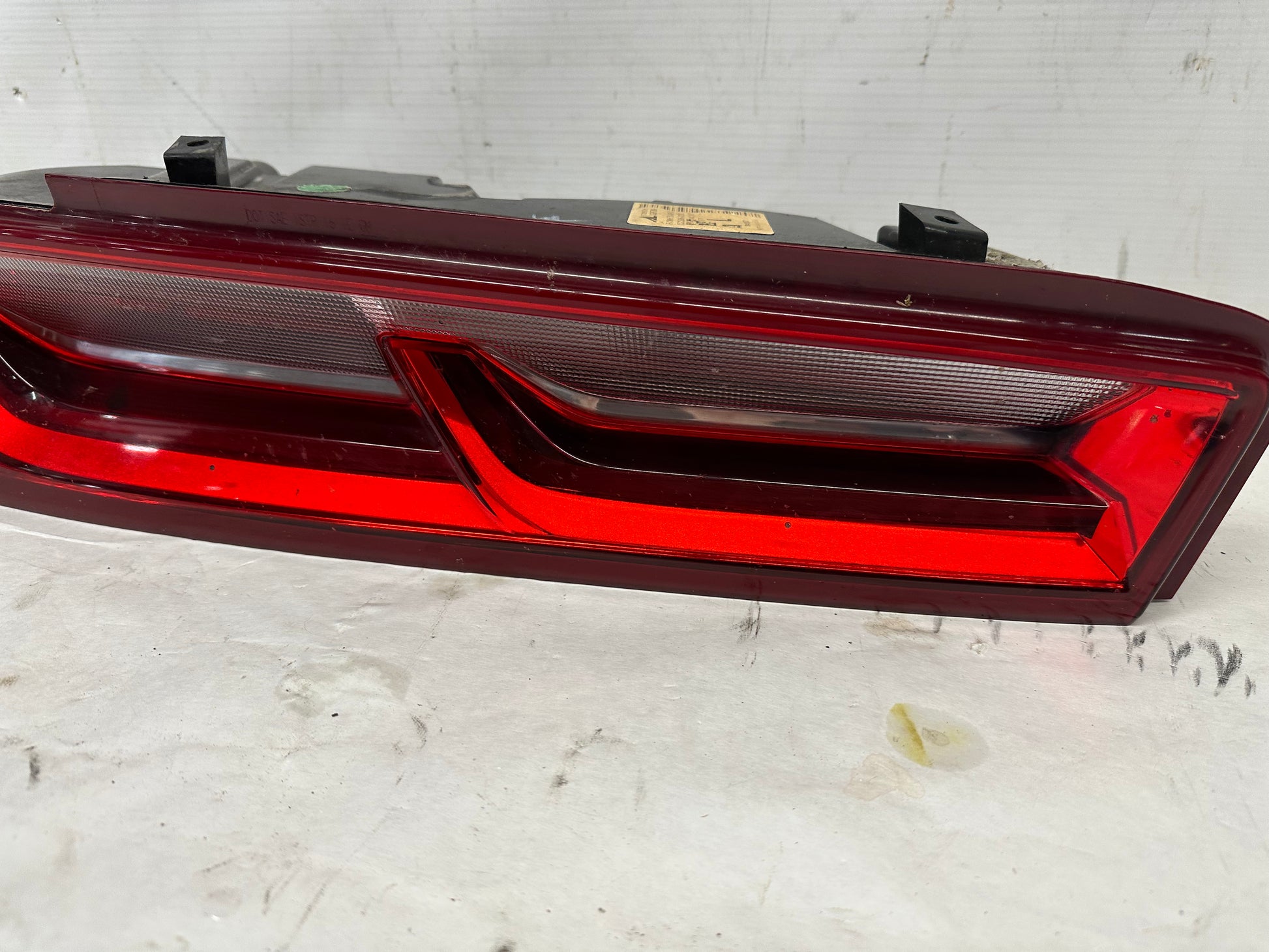 2017 Chevy Camaro SS LH Driver Tail Light Taillight Lamp OEM - Day's Parts Yard