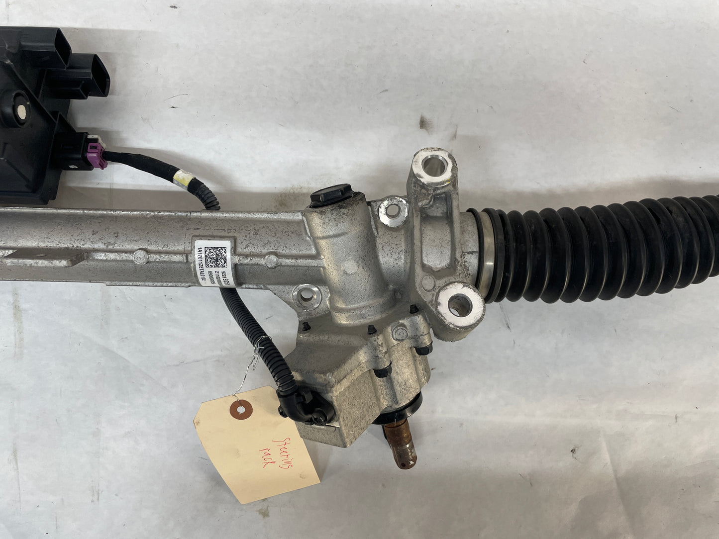 2017 Chevy SS Sedan Electric Power Steering Rack and Pinion w/ Hardware OEM - Day's Parts Yard