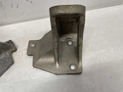 2005 Pontiac GTO RH & LH Engine Motor Mount Bracket Stands OEM - Day's Parts Yard