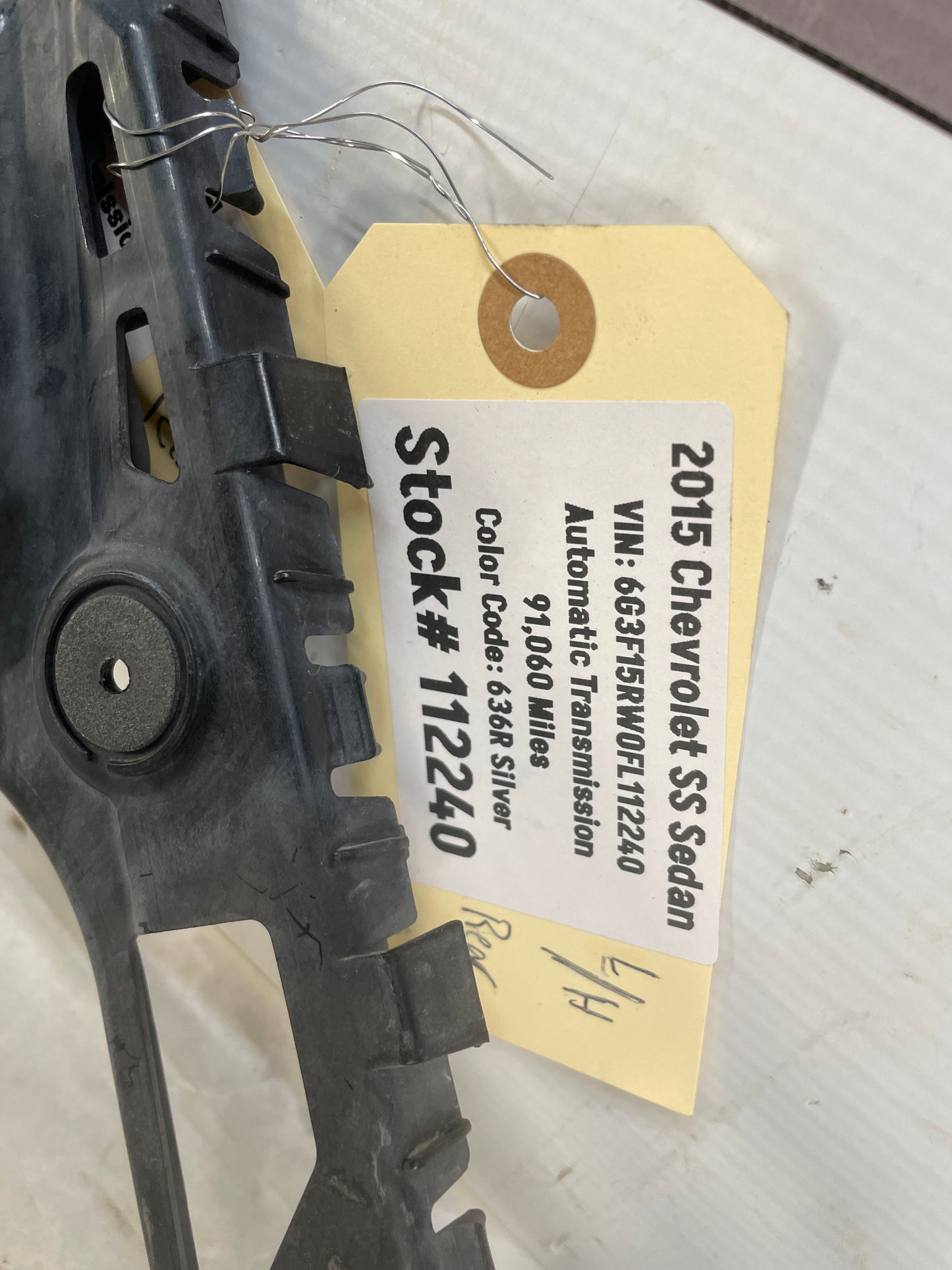 2015 Chevy SS Sedan RH & LH Rear Bumper Brackets Guides OEM