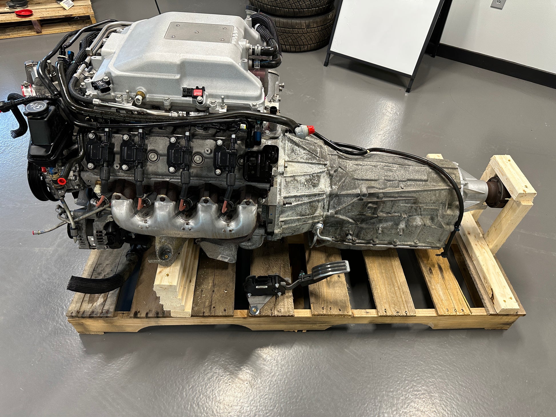 LSA 6.2L Factory Supercharged Engine Motor 6L90 Auto Trans Drivetrain Pullout 556HP 28k - Day's Parts Yard