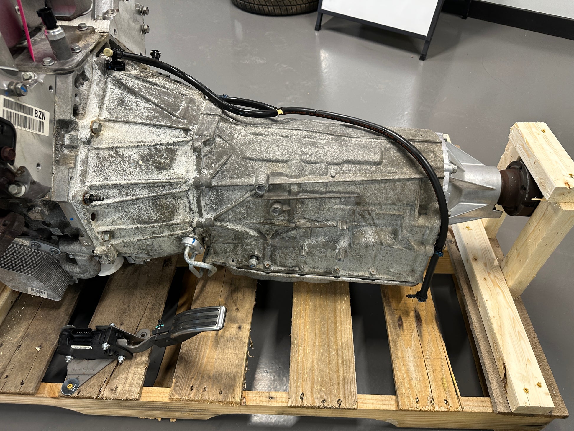 LSA 6.2L Factory Supercharged Engine Motor 6L90 Auto Trans Drivetrain Pullout 556HP 28k - Day's Parts Yard