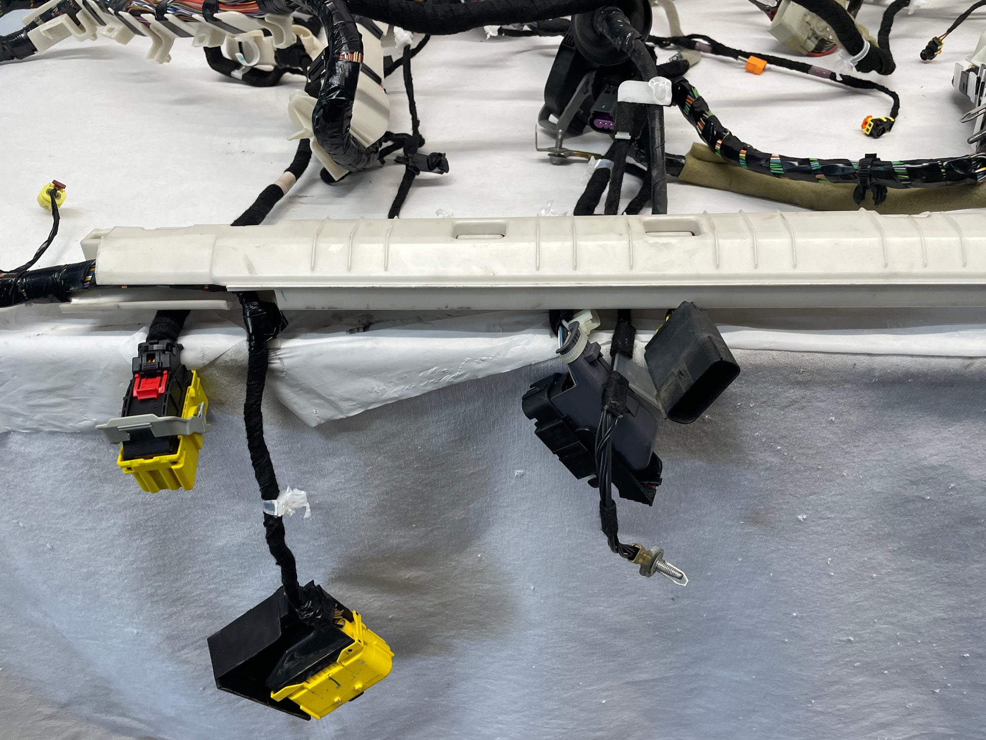 2014 Chevy SS Sedan Body Chassis Wire Wiring Harness OEM - Day's Parts Yard