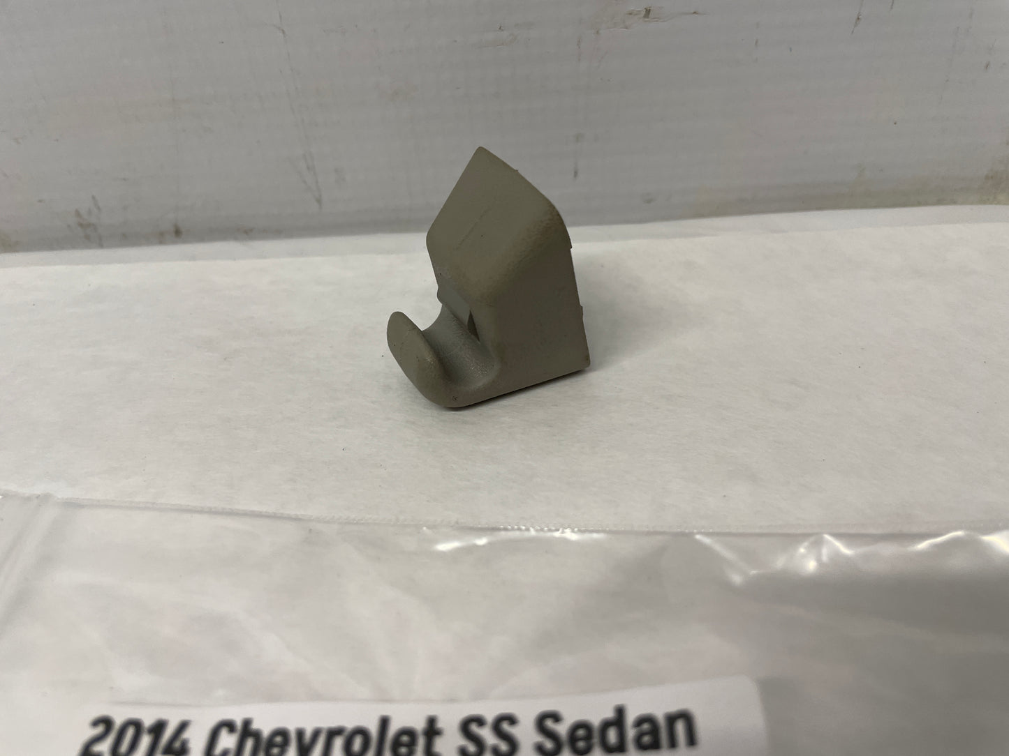 2014 Chevy SS Sedan Sun Visor Sunvisor Clip OEM