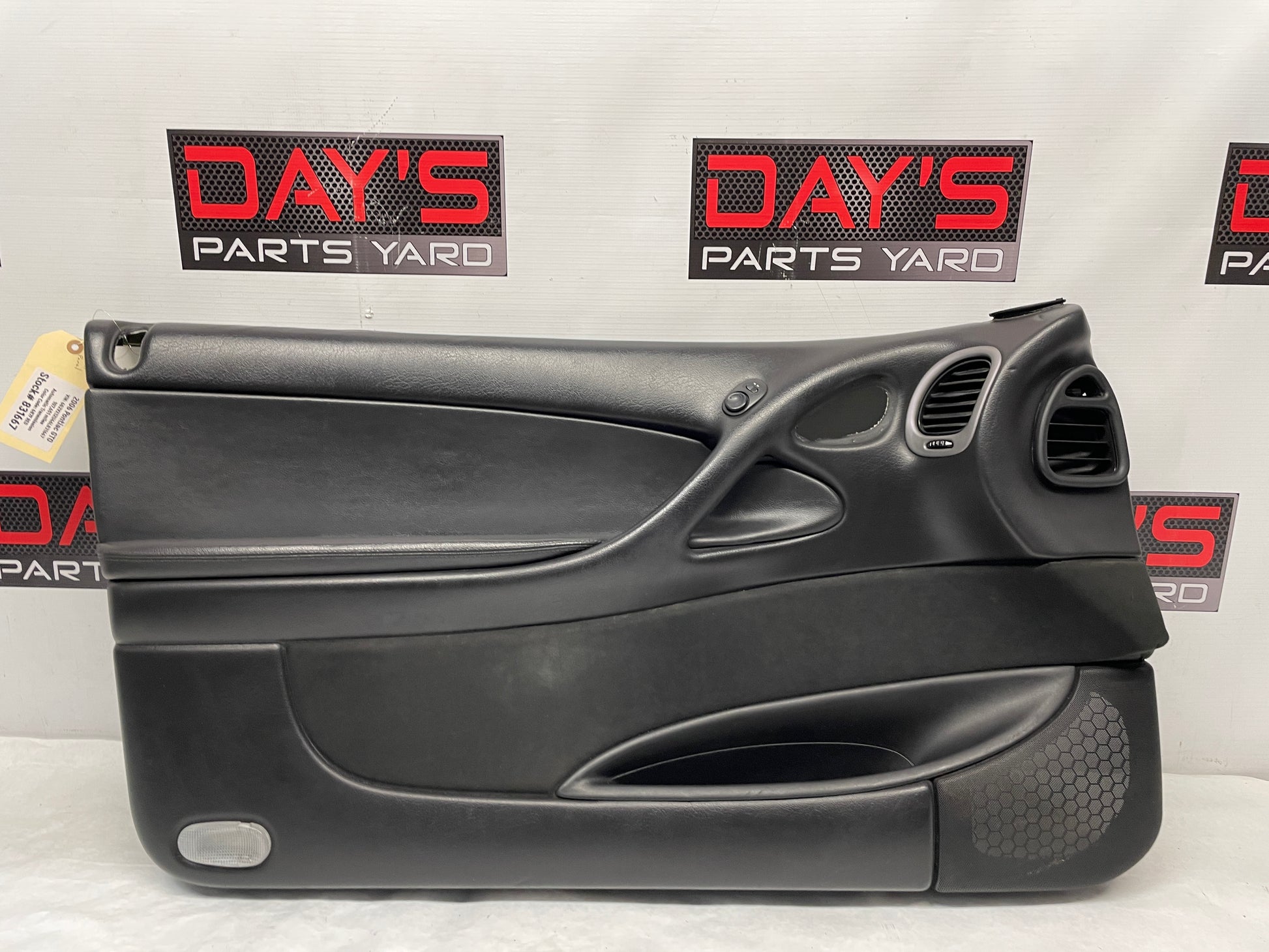 2006 Pontiac GTO LH Driver Front Interior Door Panel Trim OEM - Day's Parts Yard
