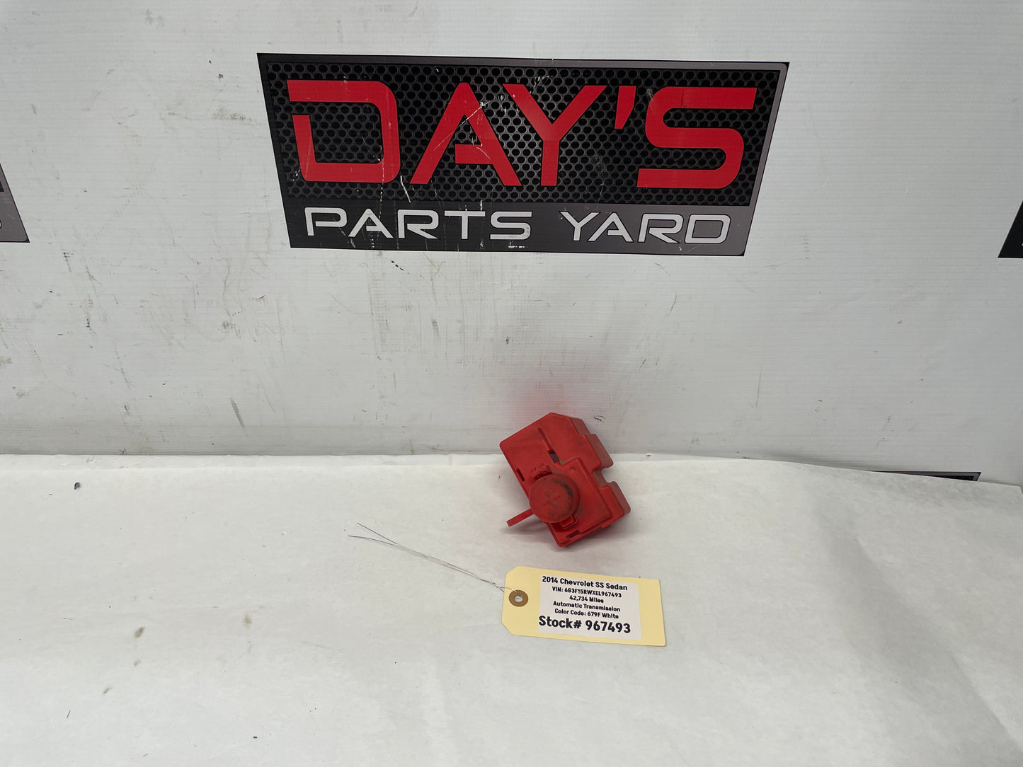 2014 Chevy SS Sedan Positive Battery Cable Fuse Jump Start Post Cover OEM - Day's Parts Yard