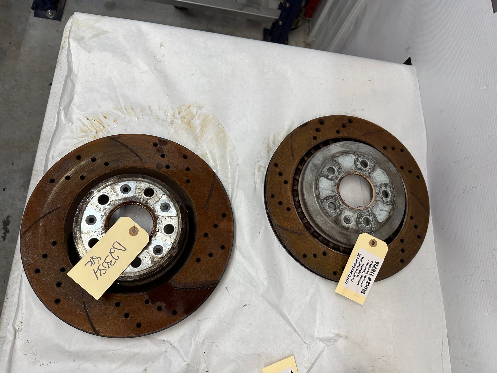2017 Chevy Camaro SS Brembo Brake Calipers and Rotors OEM - Day's Parts Yard