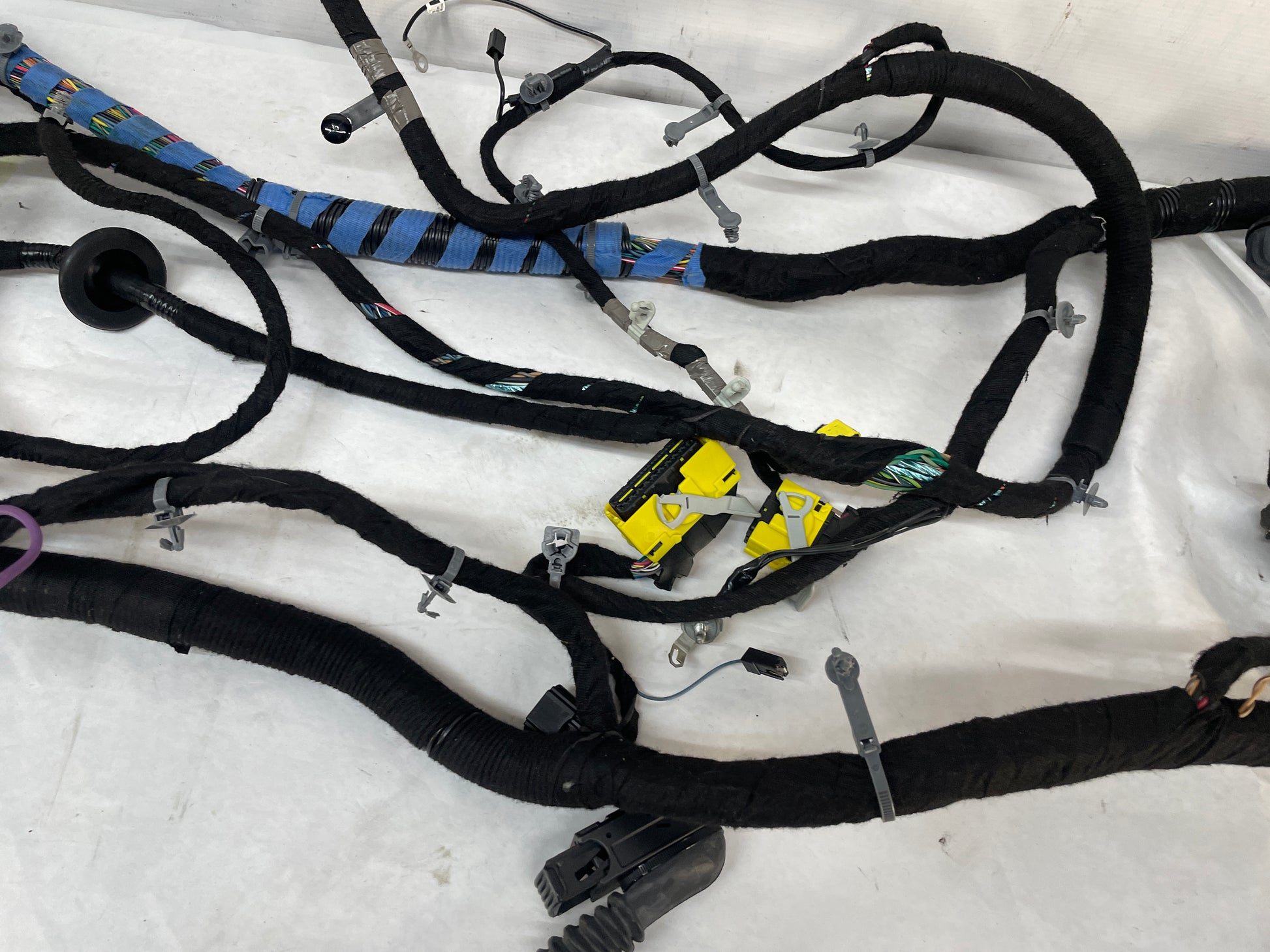 2013 Chevy Camaro Body Chassis Wire Wiring Harness Assembly OEM - Day's Parts Yard