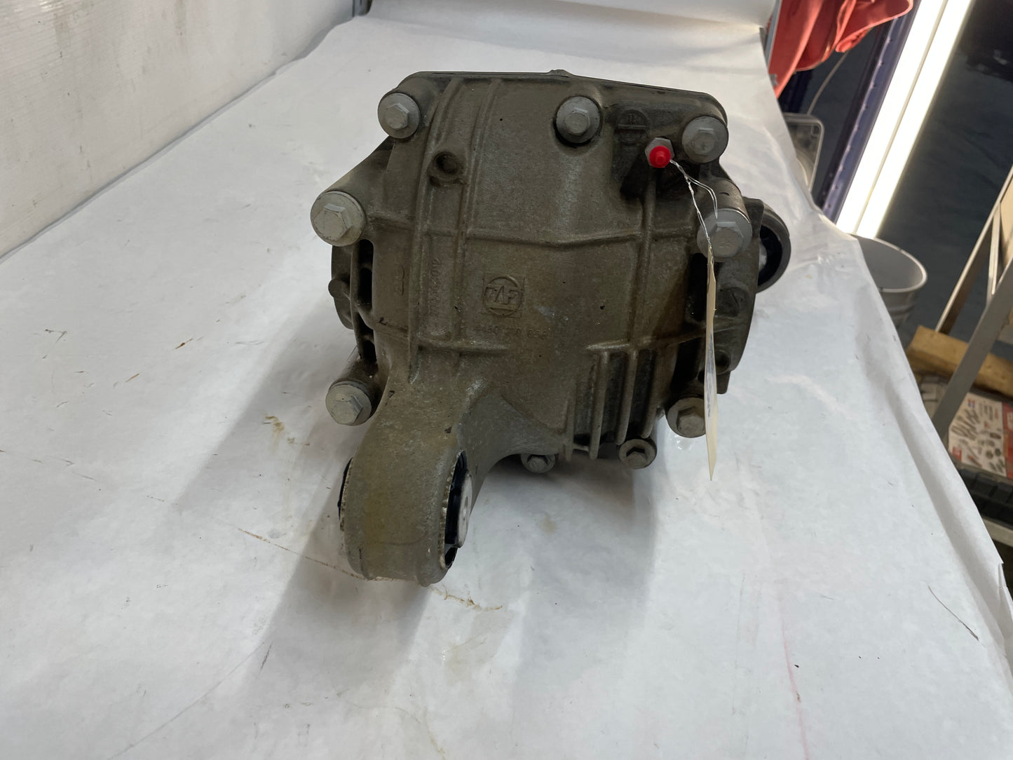 2009 Pontiac G8 GT Rear End Rearend Carrier 2.92 LSD Differential OEM