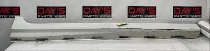 2008 Pontiac G8 Base RH Passenger Rocker Molding Side Skirt Panel White OEM - Day's Parts Yard