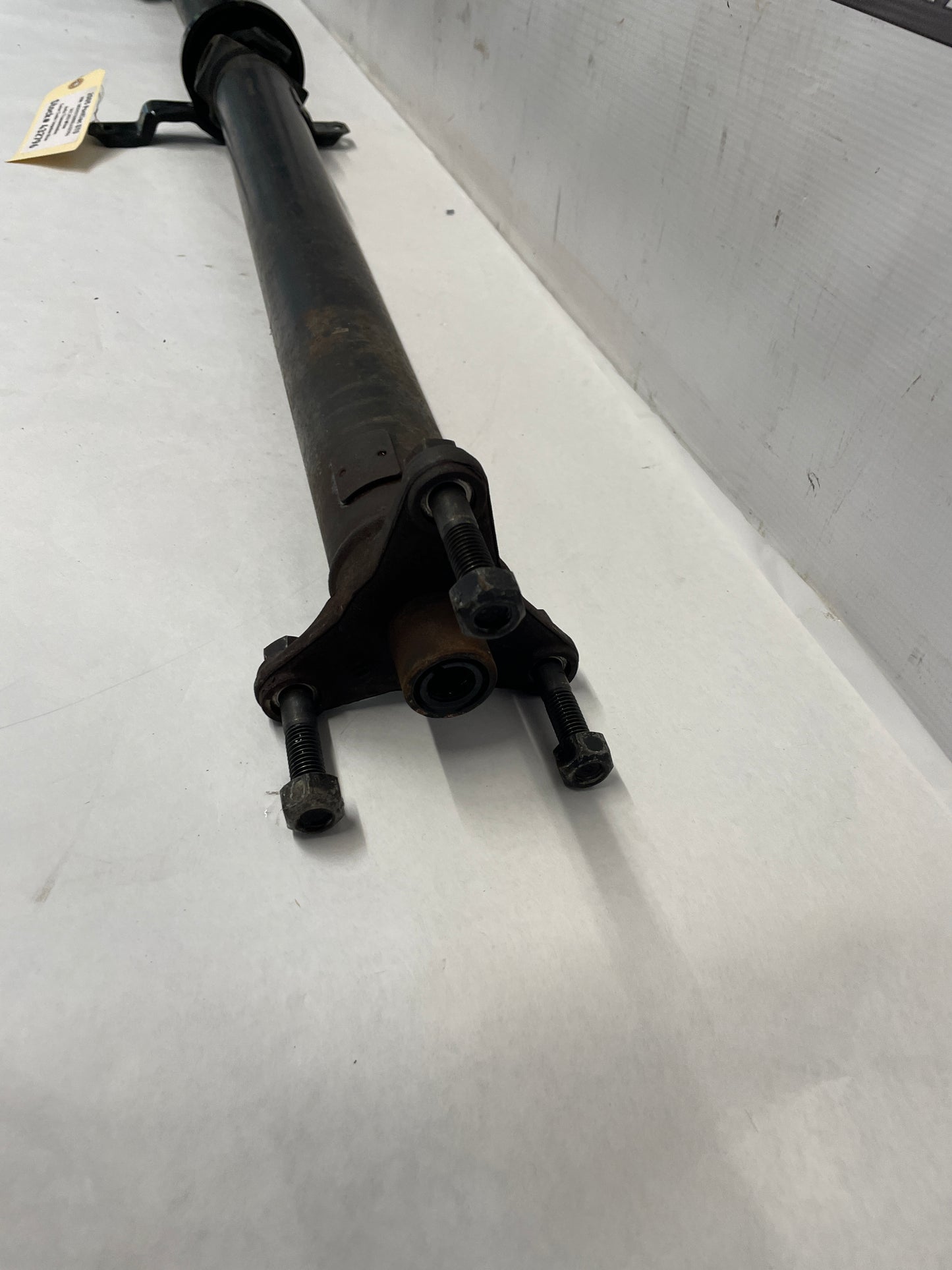 2005 Pontiac GTO Drive Shaft Driveshaft Driveline Line OEM - Day's Parts Yard