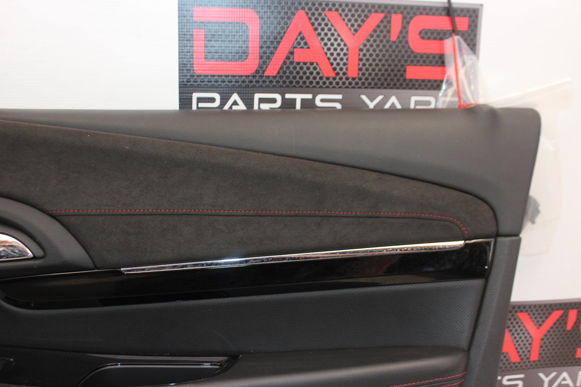 2014 Chevy SS Sedan Front RH Passenger Door PaneOEM - Day's Parts Yard