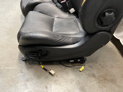 2006 Pontiac GTO Seats Front and Rear Black Leather OEM - Day's Parts Yard