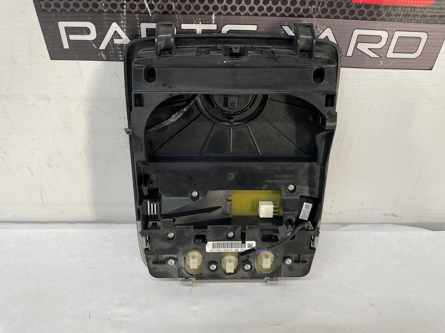 2009 Pontiac G8 GT Head Overhead Console Roof Dome Light Sunroof Switch OEM