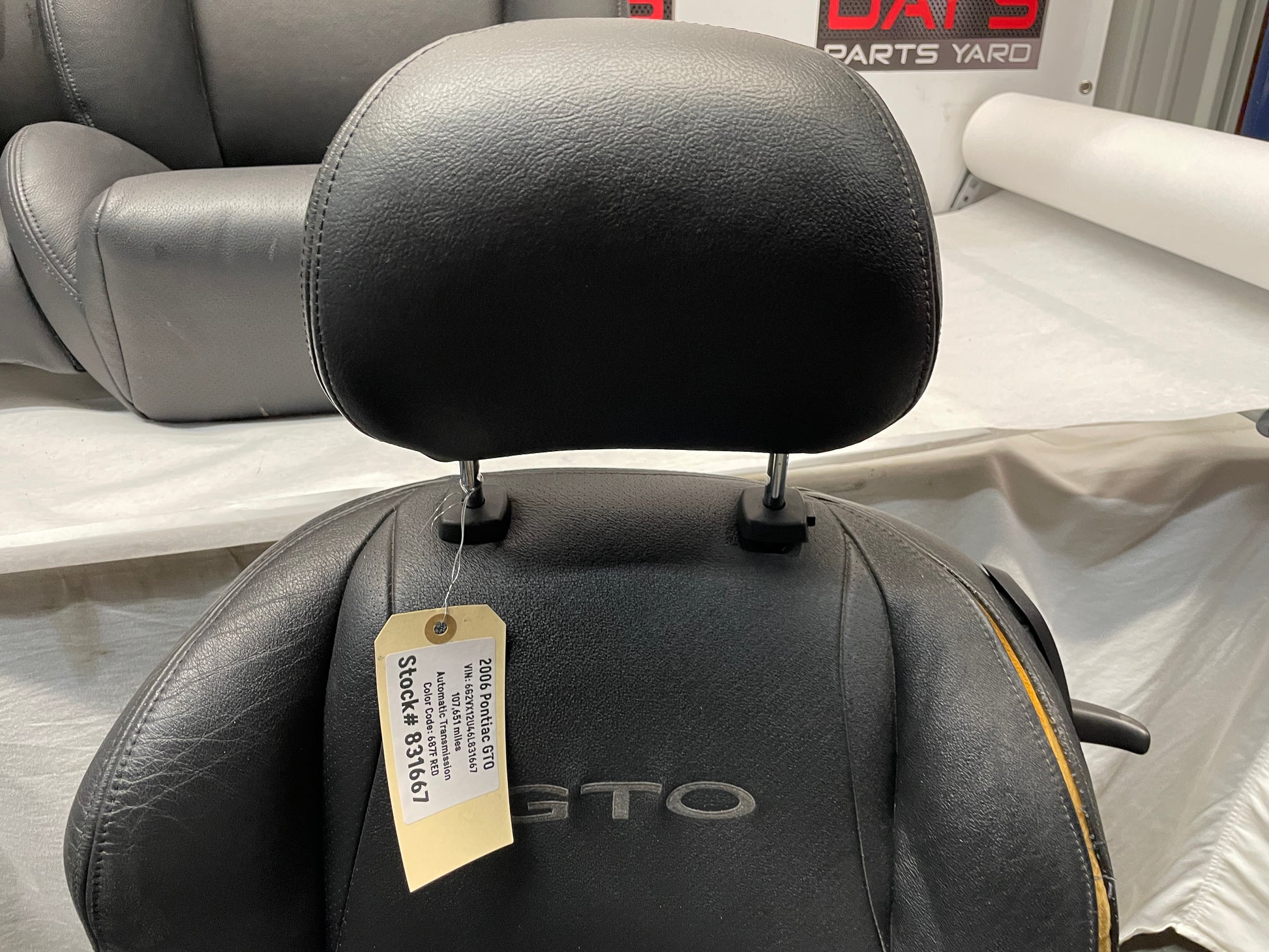2006 Pontiac GTO Seats Front and Rear Black Leather OEM - Day's Parts Yard