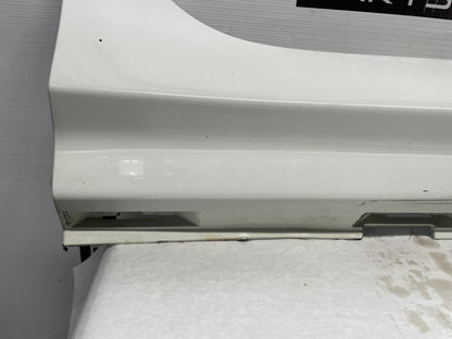 2008 Pontiac G8 Base RH Passenger Rocker Molding Side Skirt Panel White OEM - Day's Parts Yard