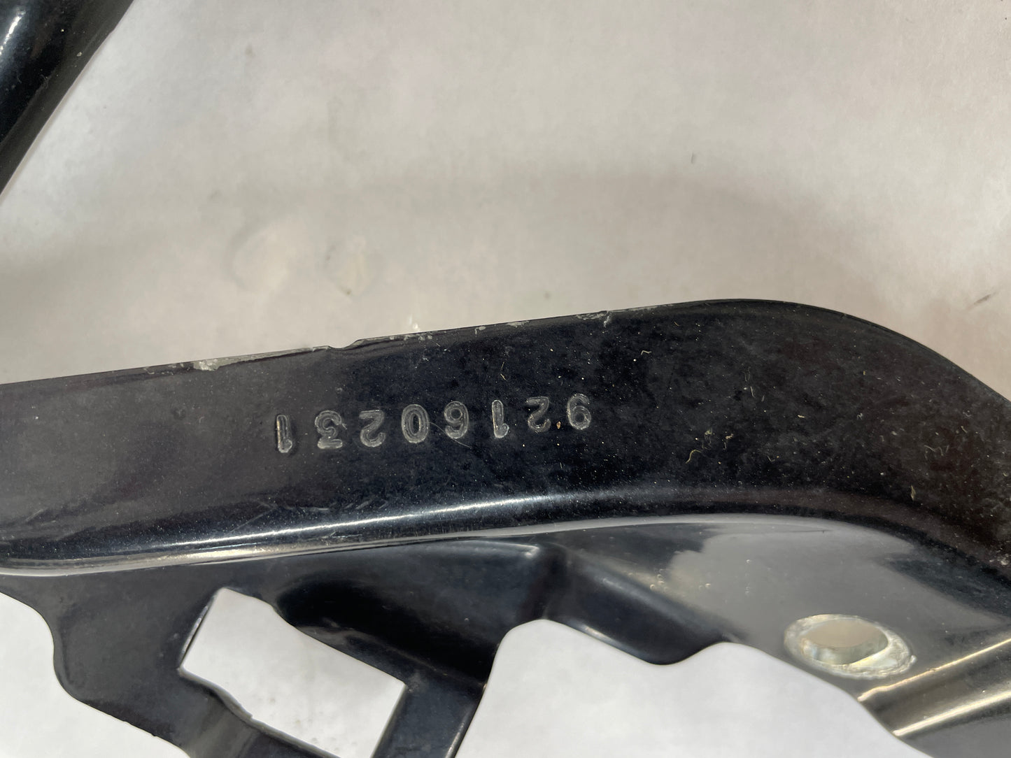 2009 Pontiac G8 GT RH & LH Hood Hinges OEM