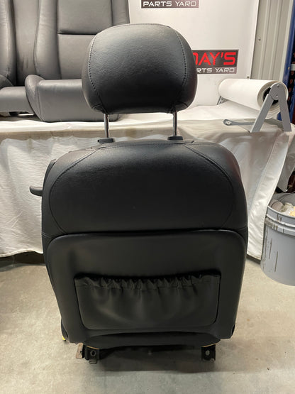 2006 Pontiac GTO Seats Front and Rear Black Leather OEM - Day's Parts Yard