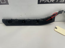 2020 Chevy Camaro SS  RH & LH Rear Bumper Retainer Brackets OEM