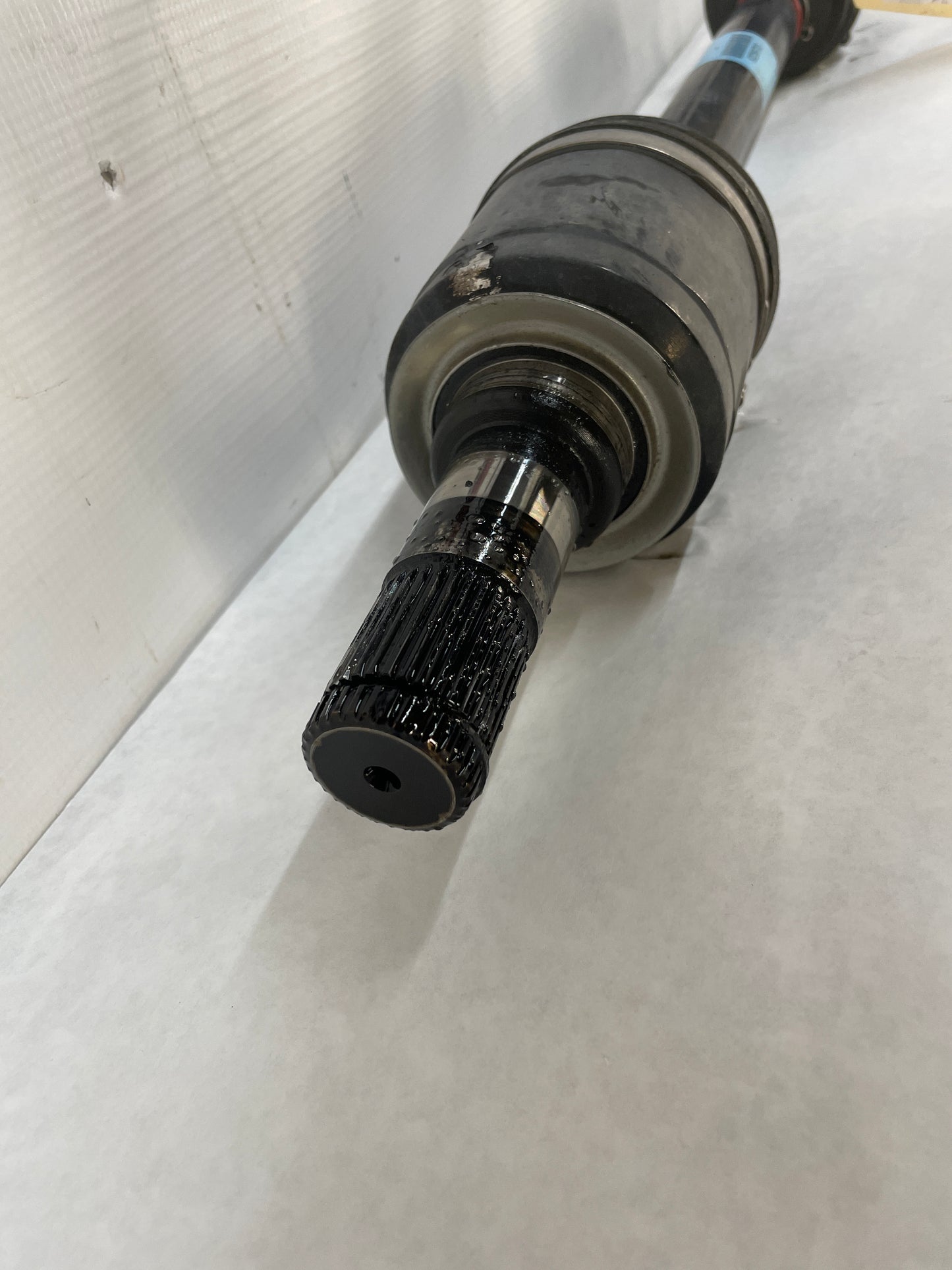 2015 Chevy SS Sedan RH Passenger Rear CV Axle Half Shaft OEM