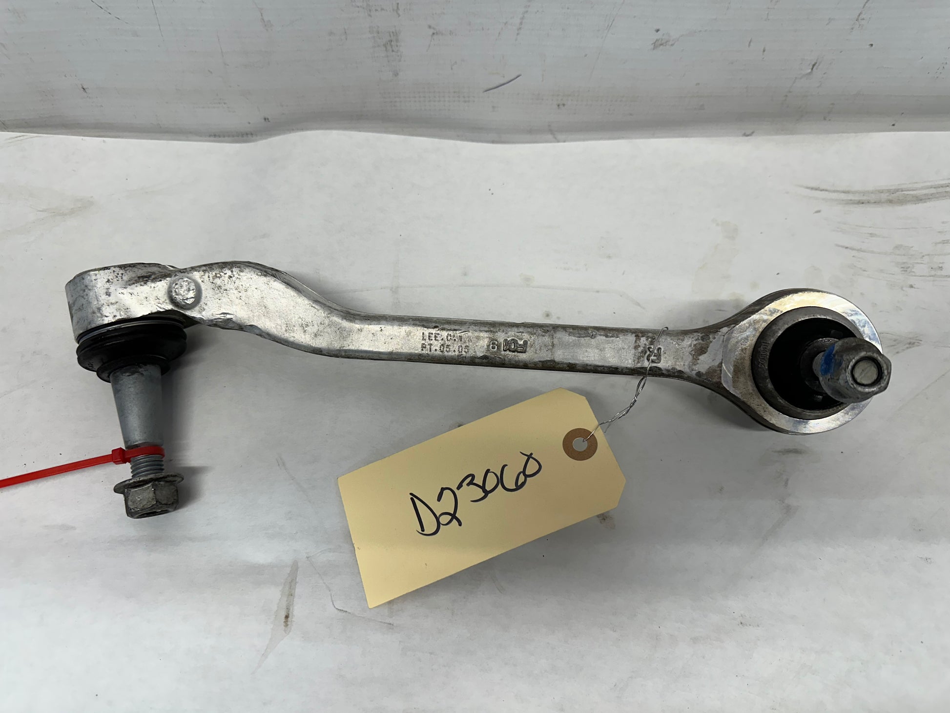 2017 Chevy Camaro SS Front RH Passenger Control Lower Arm OEM - Day's Parts Yard