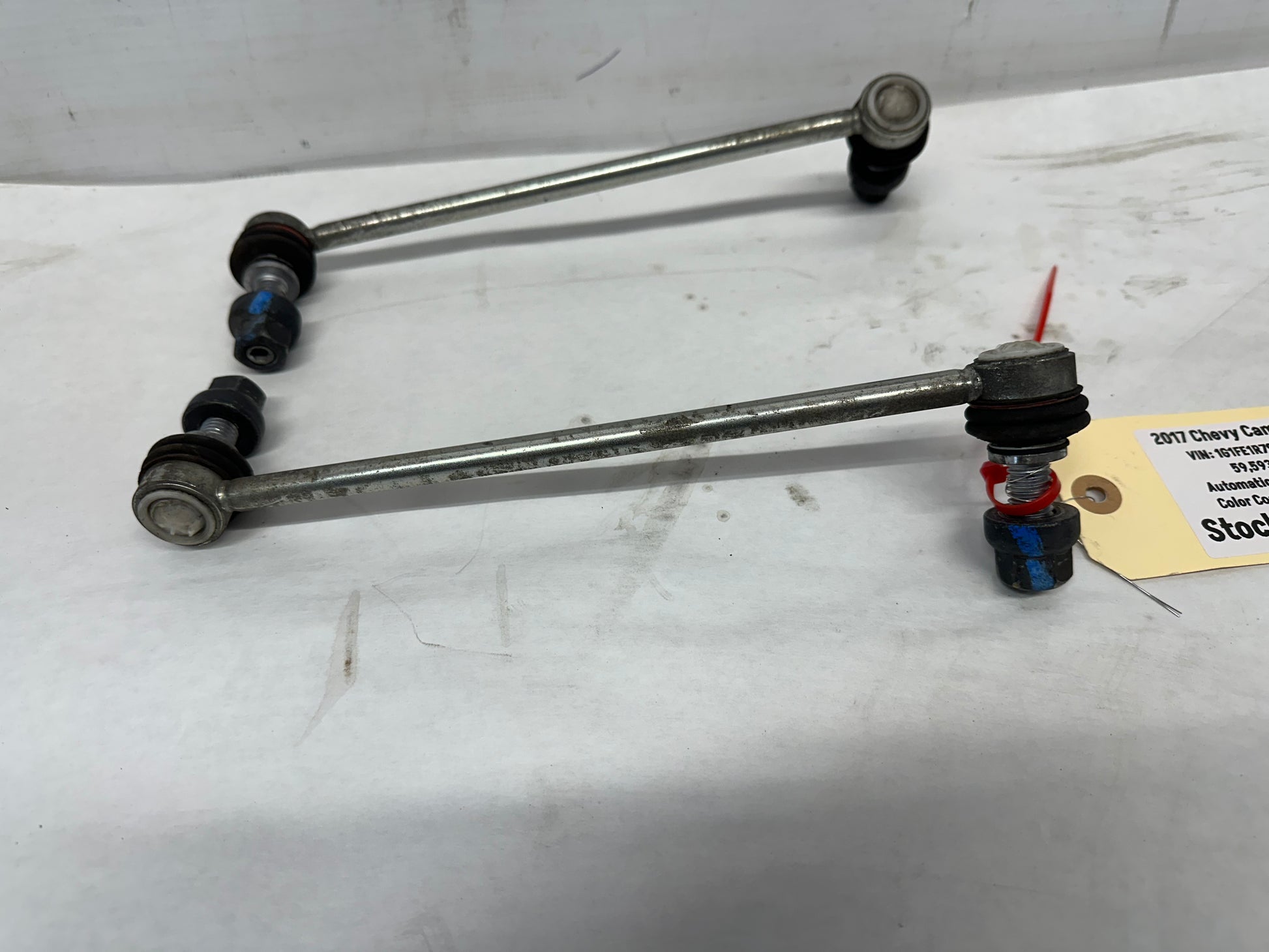 2017 Chevy Camaro SS RH & LH  Front Sway Bar End Links OEM - Day's Parts Yard