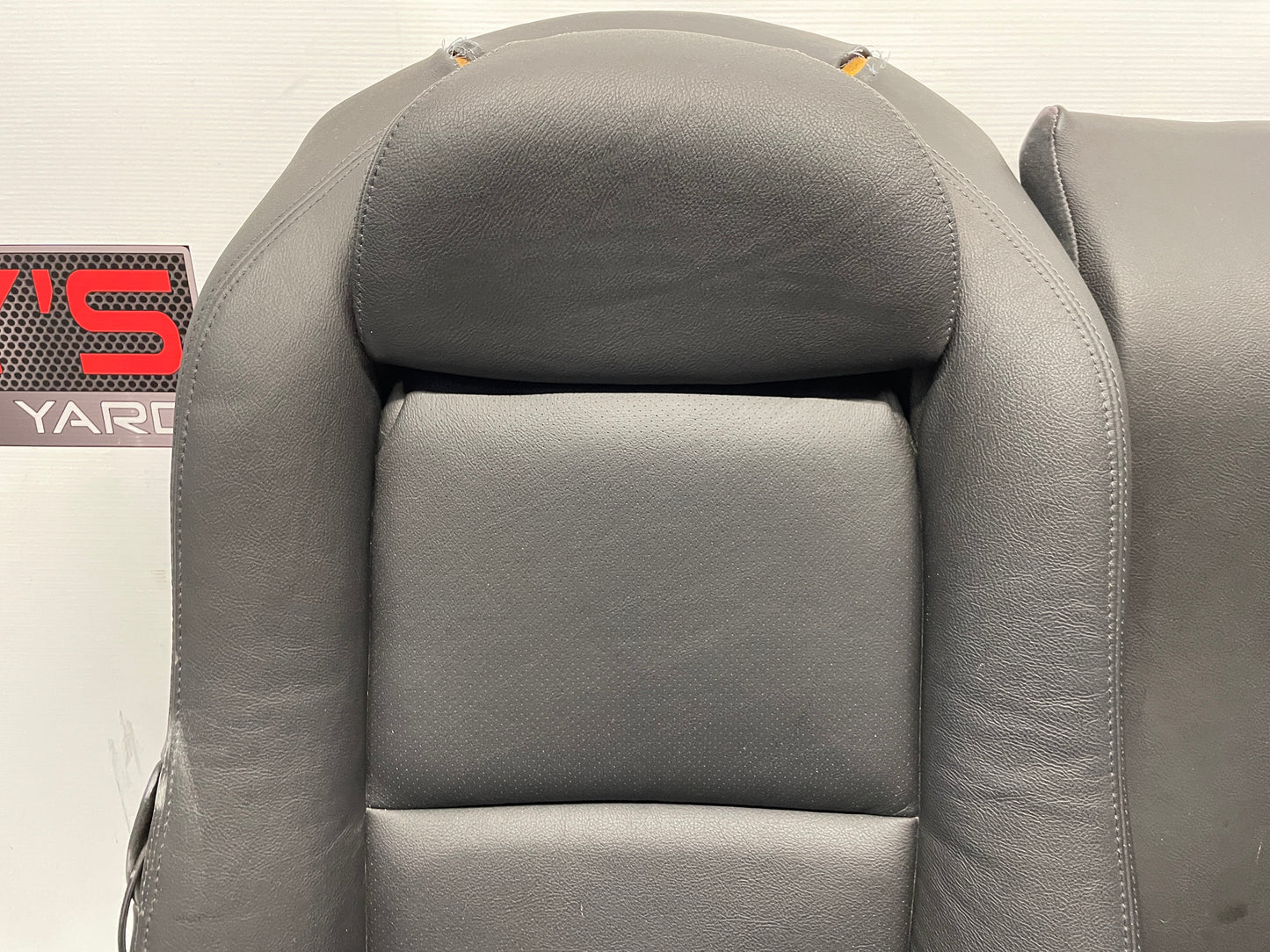 2006 Pontiac GTO Seats Front and Rear Black Leather OEM - Day's Parts Yard