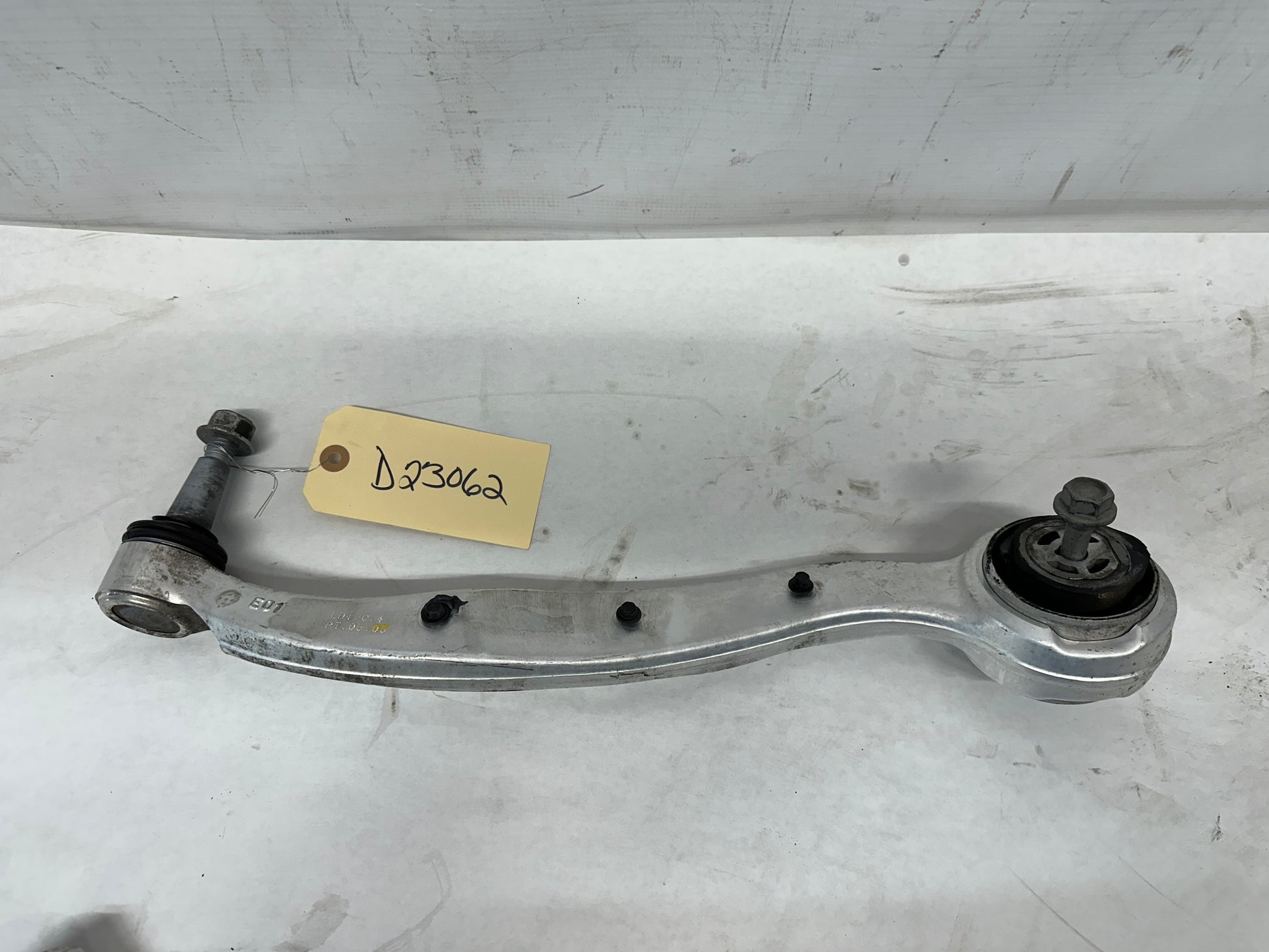 2017 Chevy Camaro SS Front LH Driver Lower Control Arm OEM - Day's Parts Yard