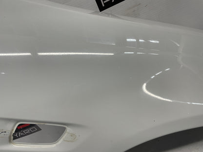 2008 Pontiac G8 Base RH Passenger Fender White OEM - Day's Parts Yard