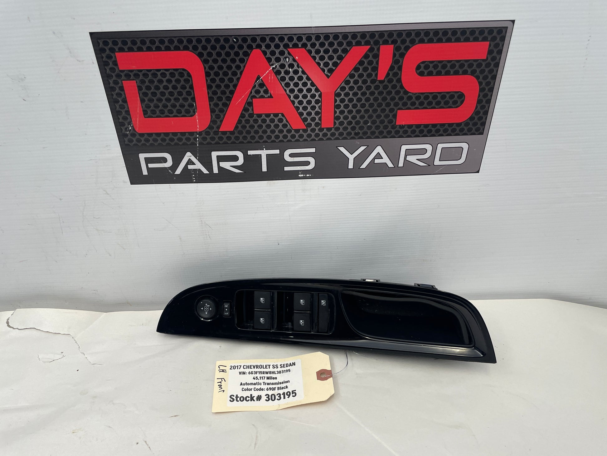 2017 Chevy SS Sedan LH Driver Front Master Power Window Mirror Switch  OEM - Day's Parts Yard