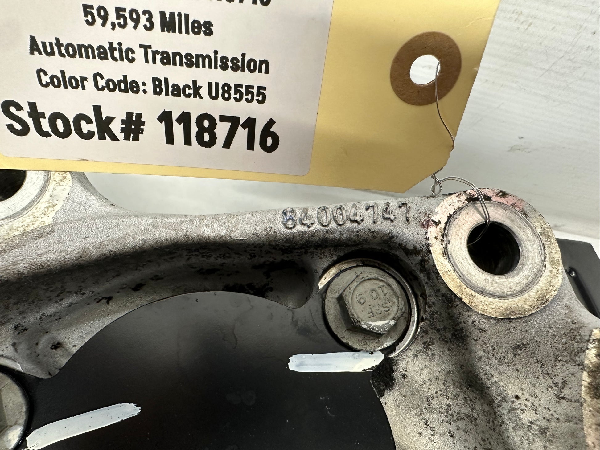 2017 Chevy Camaro SS Front RH Passenger Spindle Knuckle Hub OEM - Day's Parts Yard