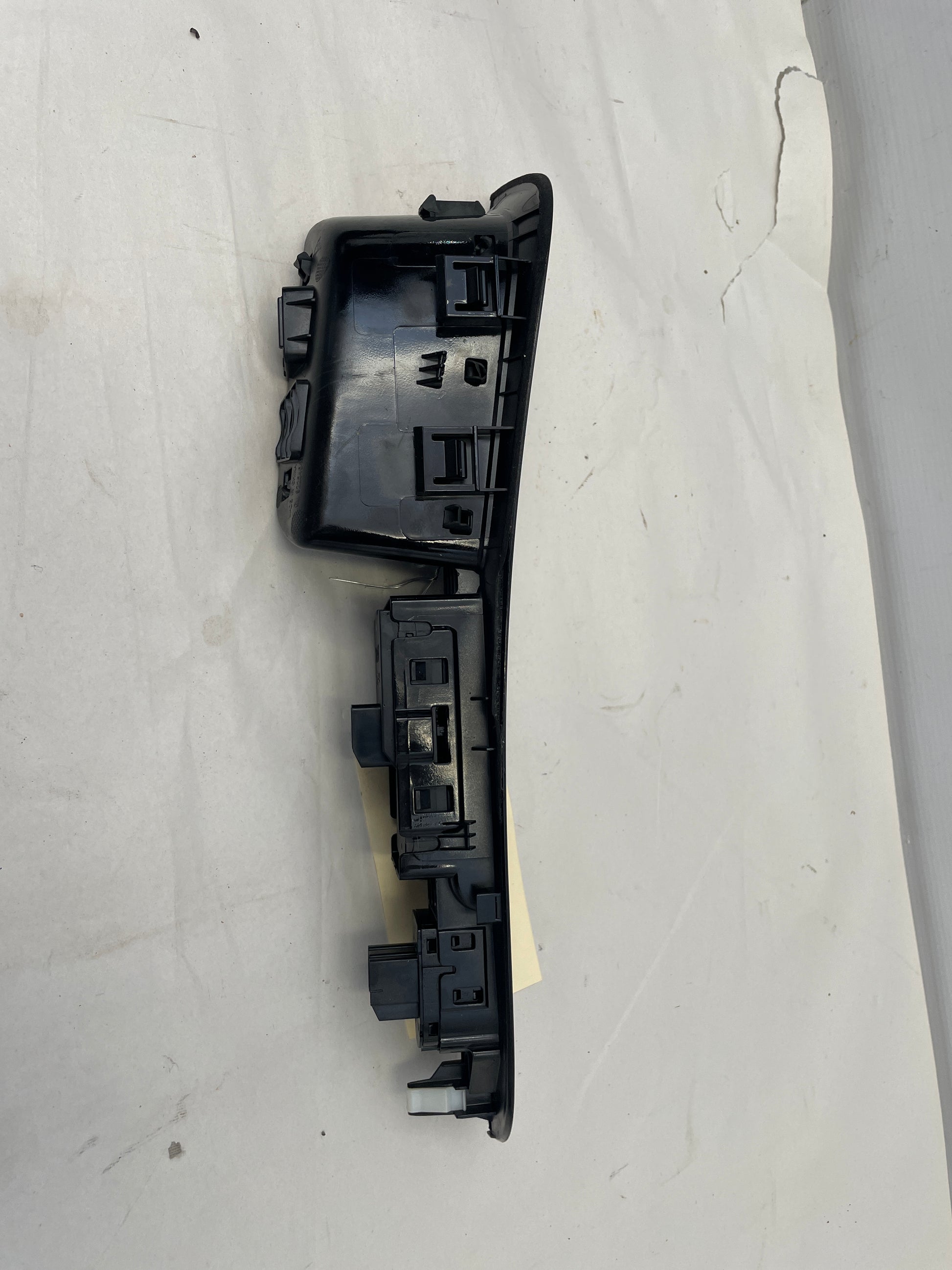 2017 Chevy SS Sedan LH Driver Front Master Power Window Mirror Switch  OEM - Day's Parts Yard