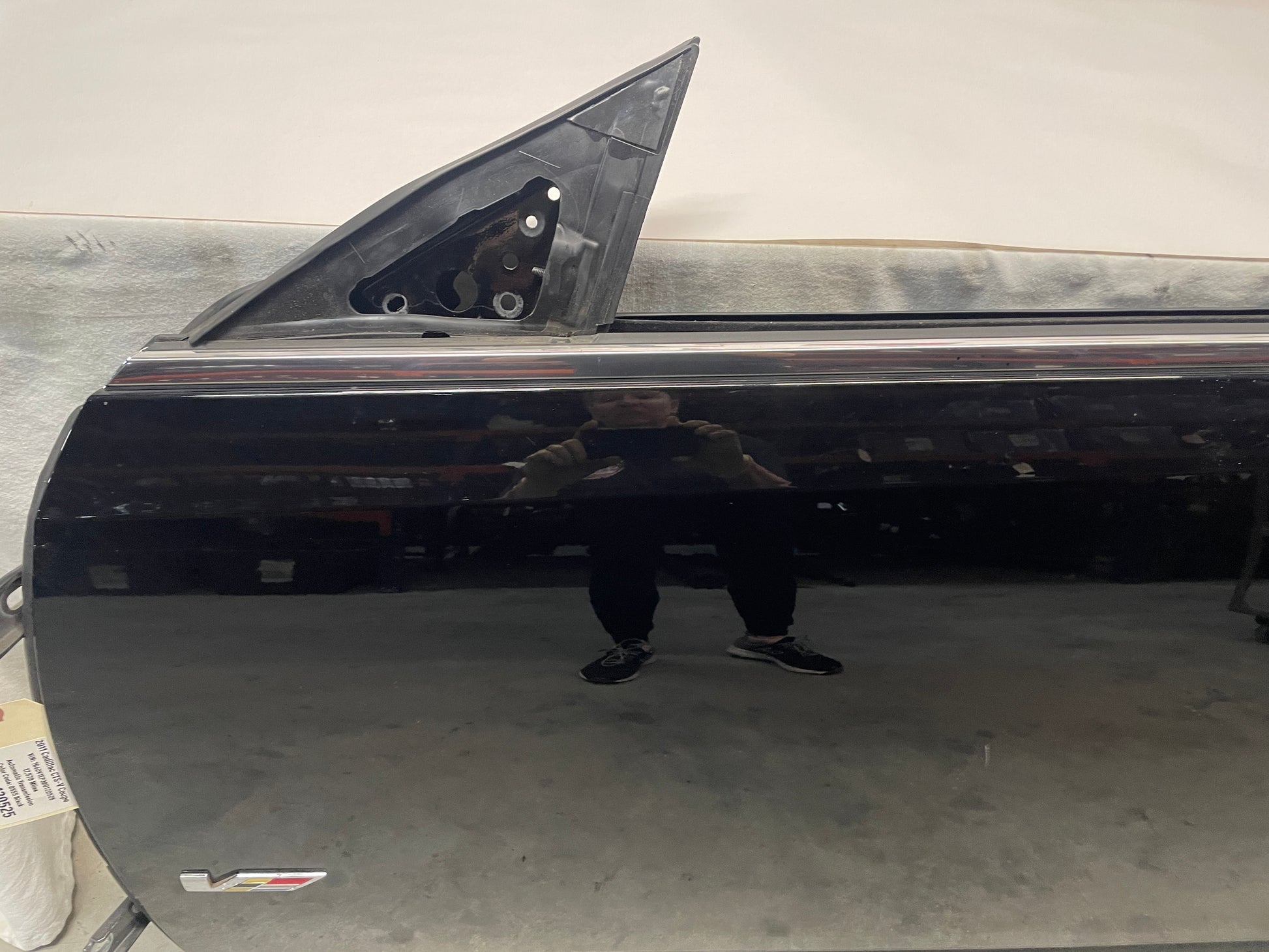 2011 Cadillac CTS-V Coupe LH Driver Door Black OEM - Day's Parts Yard