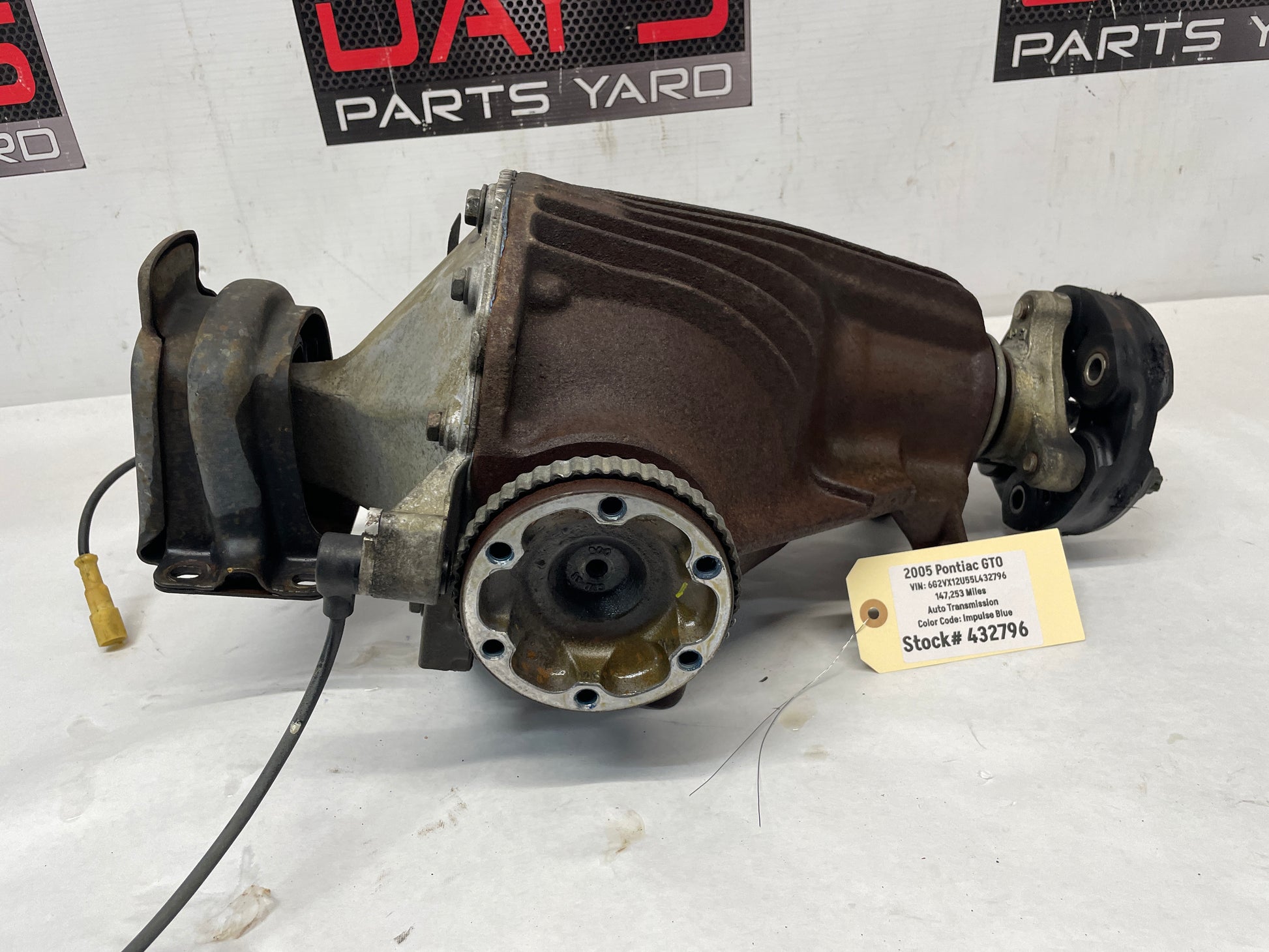 2005 Pontiac GTO Rear End Rearend Carrier Axle Differential 3.46 LSD OEM - Day's Parts Yard