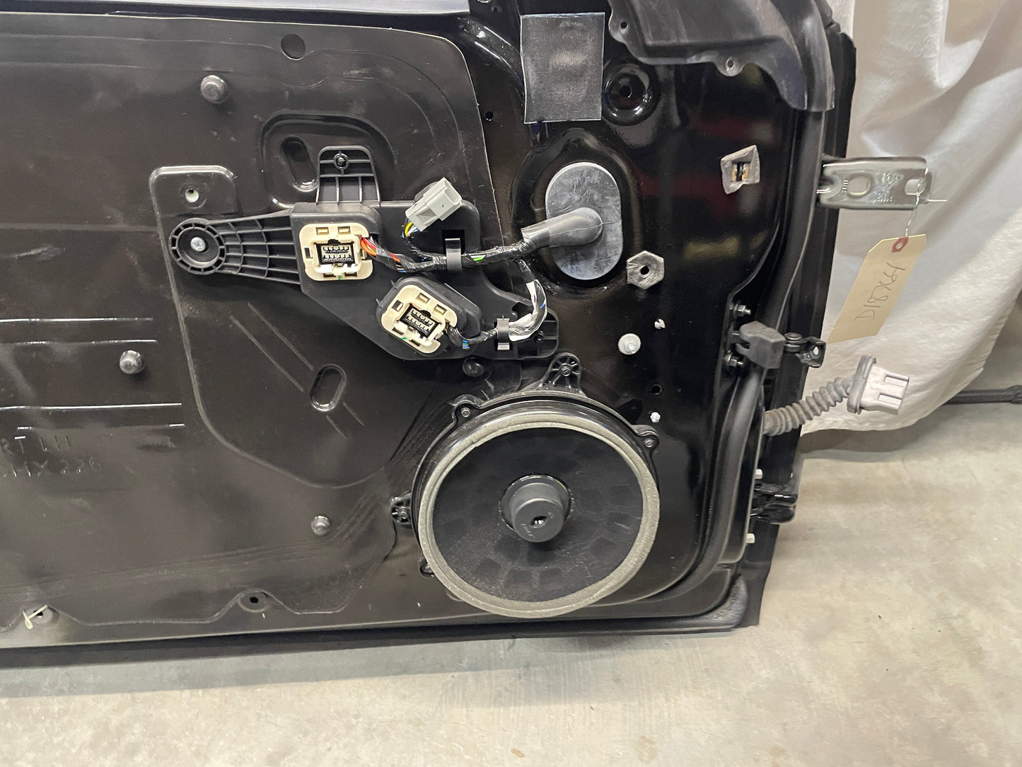 2011 Cadillac CTS-V Coupe LH Driver Door Black OEM - Day's Parts Yard