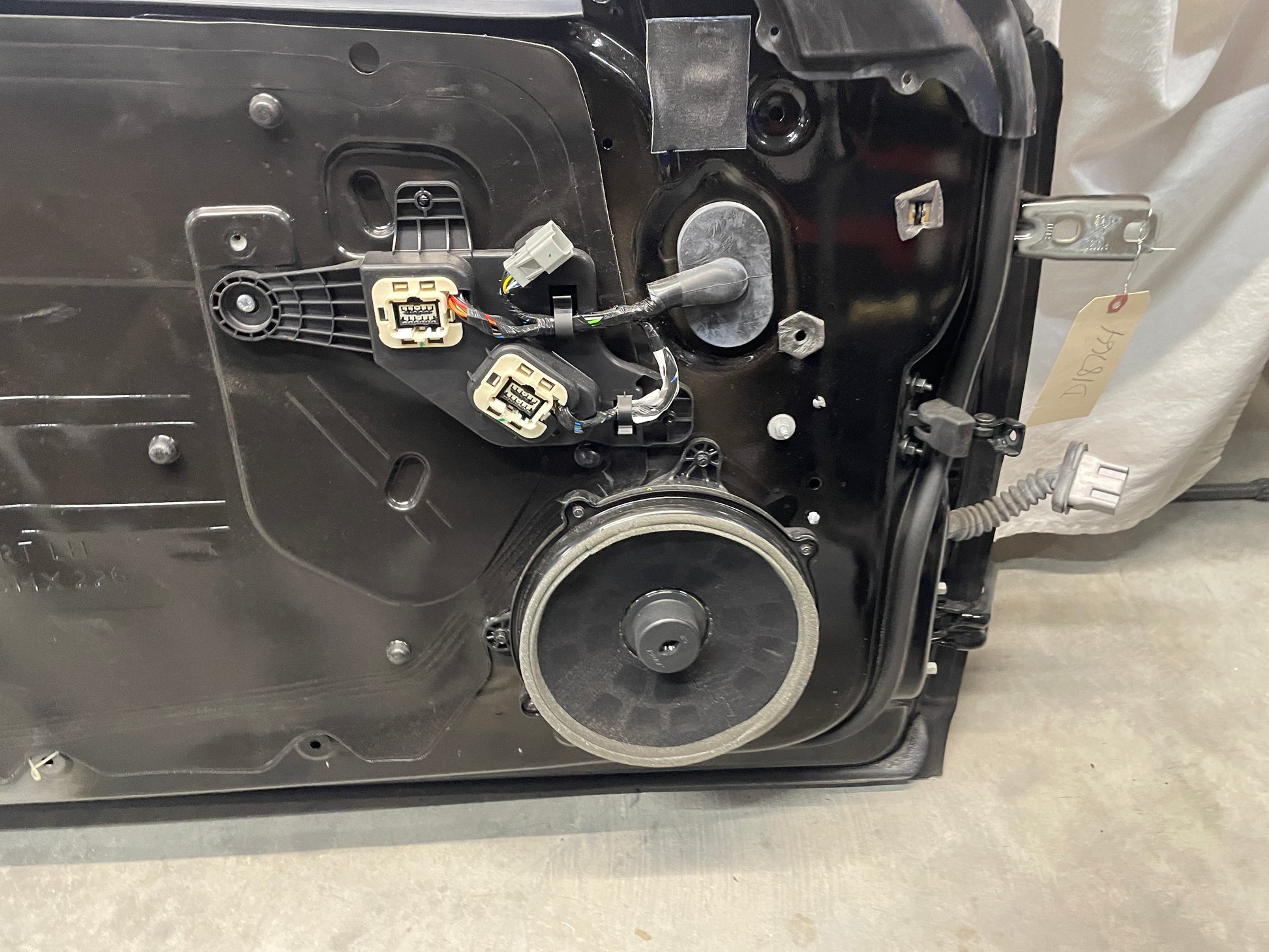 2011 Cadillac CTS-V Coupe LH Driver Door Black OEM - Day's Parts Yard