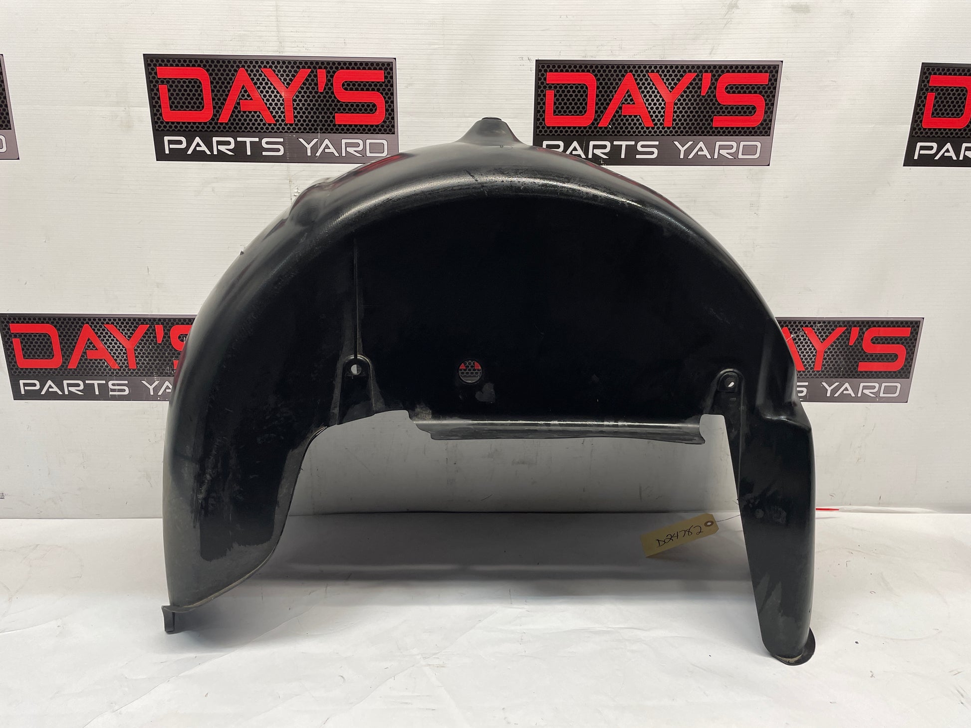 2014 Chevy Camaro ZL1 RH Passenger Rear Fender Wheel Well Liner House OEM - Day's Parts Yard