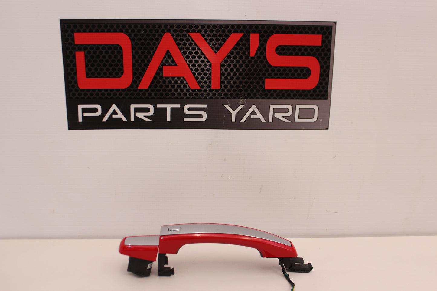 2014 Chevy SS Sedan Front RH Passenger Exterior Door Handle OEM