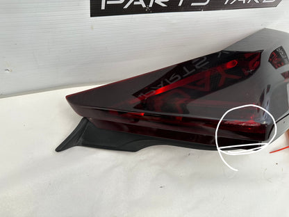 2017 Cadillac ATS-V Coupe RH & LH Tail Light Taillight OEM - Day's Parts Yard