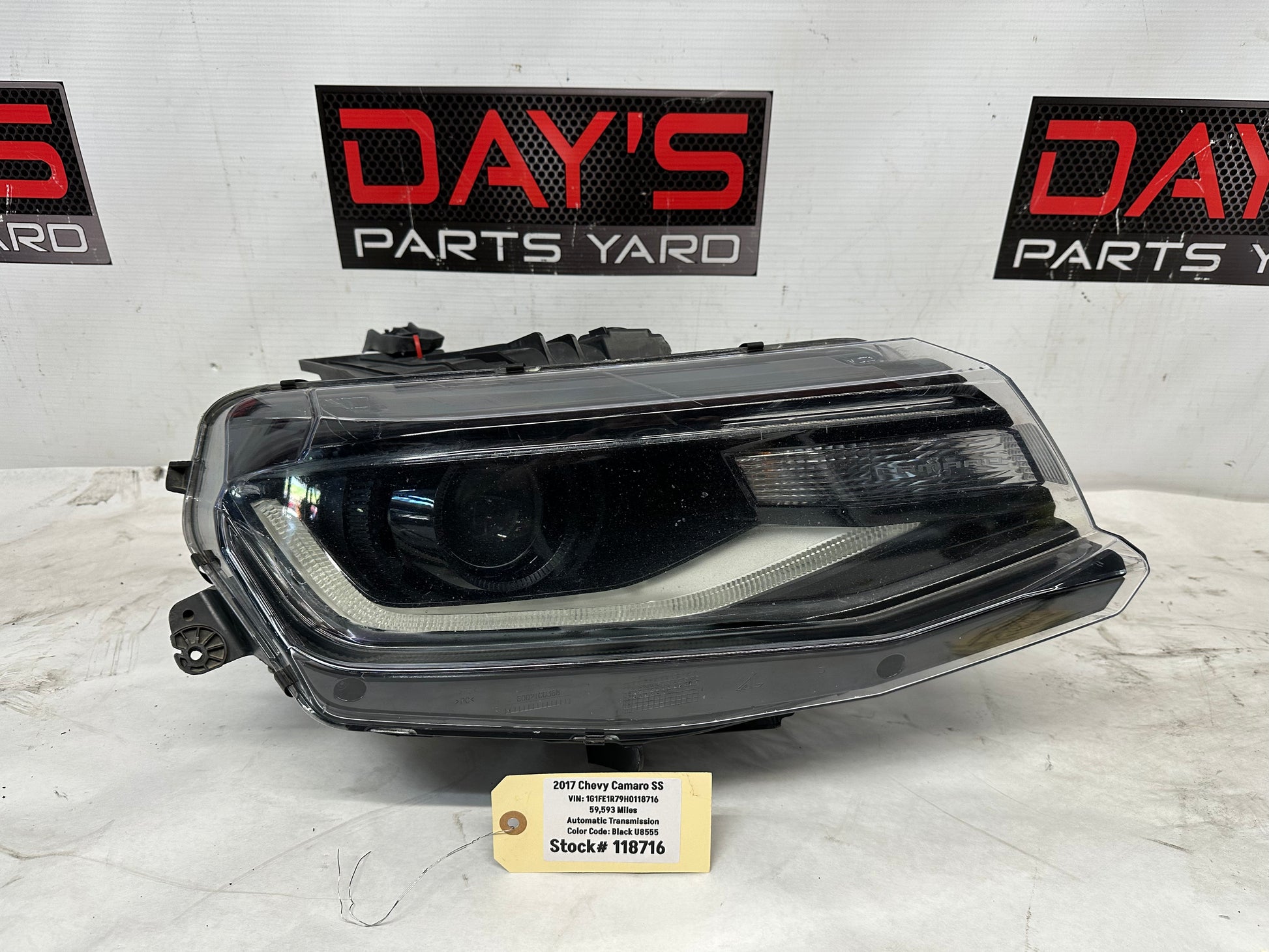 2017 Chevy Camaro SS RH Passenger Head Light Headlight Lamp OEM - Day's Parts Yard