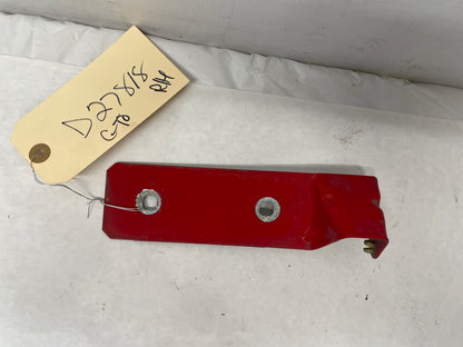 2006 Pontiac GTO RH Passenger Fender Side Skirt Rocker Molding Support Bracket OEM - Day's Parts Yard