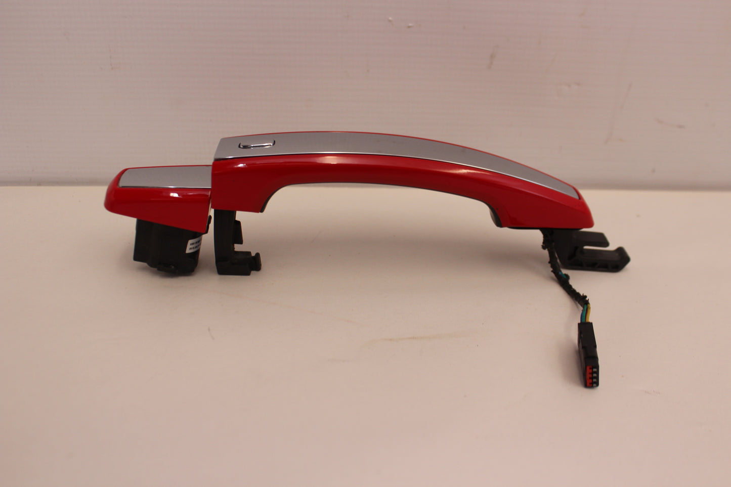 2014 Chevy SS Sedan Front RH Passenger Exterior Door Handle OEM