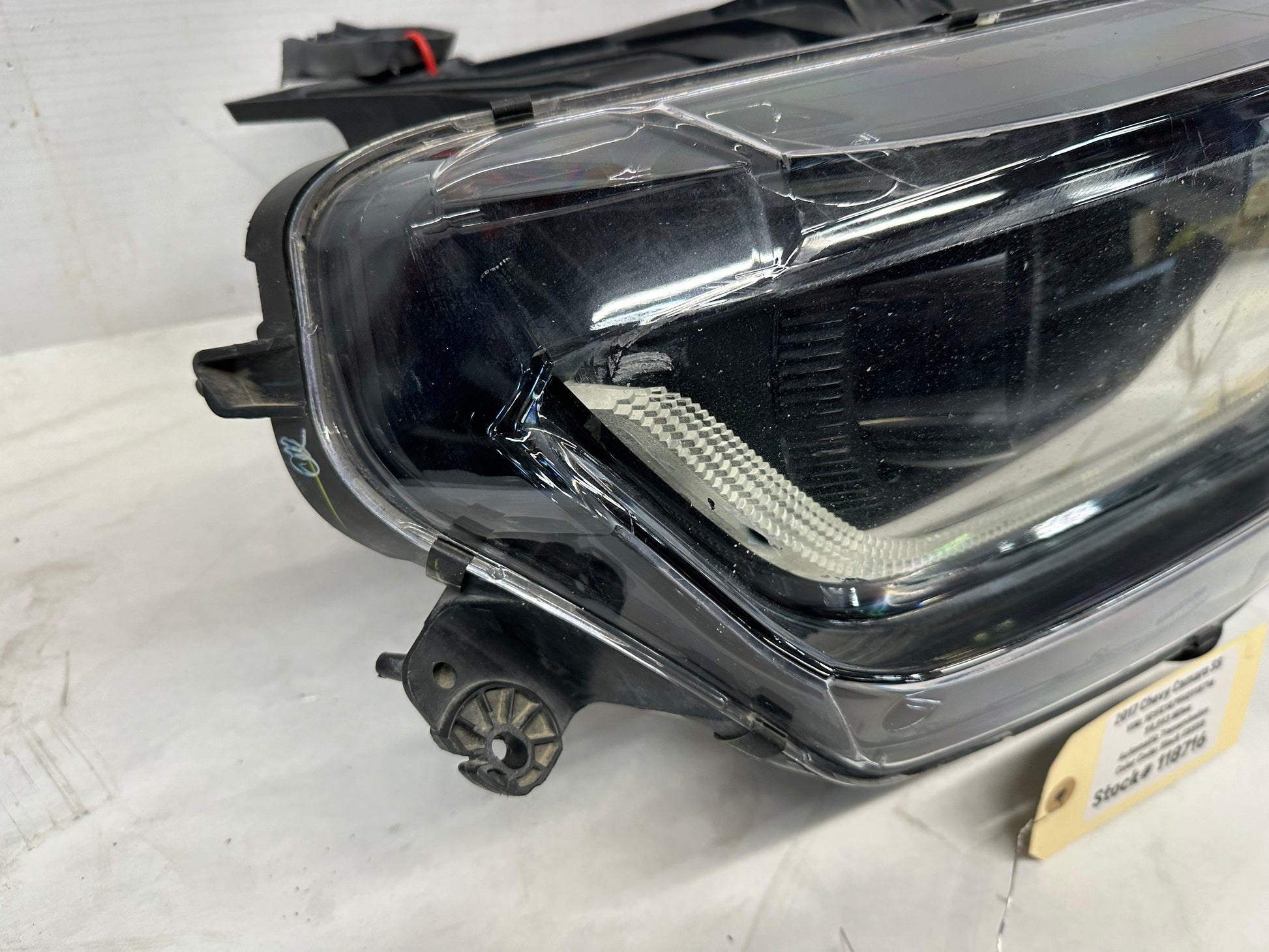 2017 Chevy Camaro SS RH Passenger Head Light Headlight Lamp OEM - Day's Parts Yard