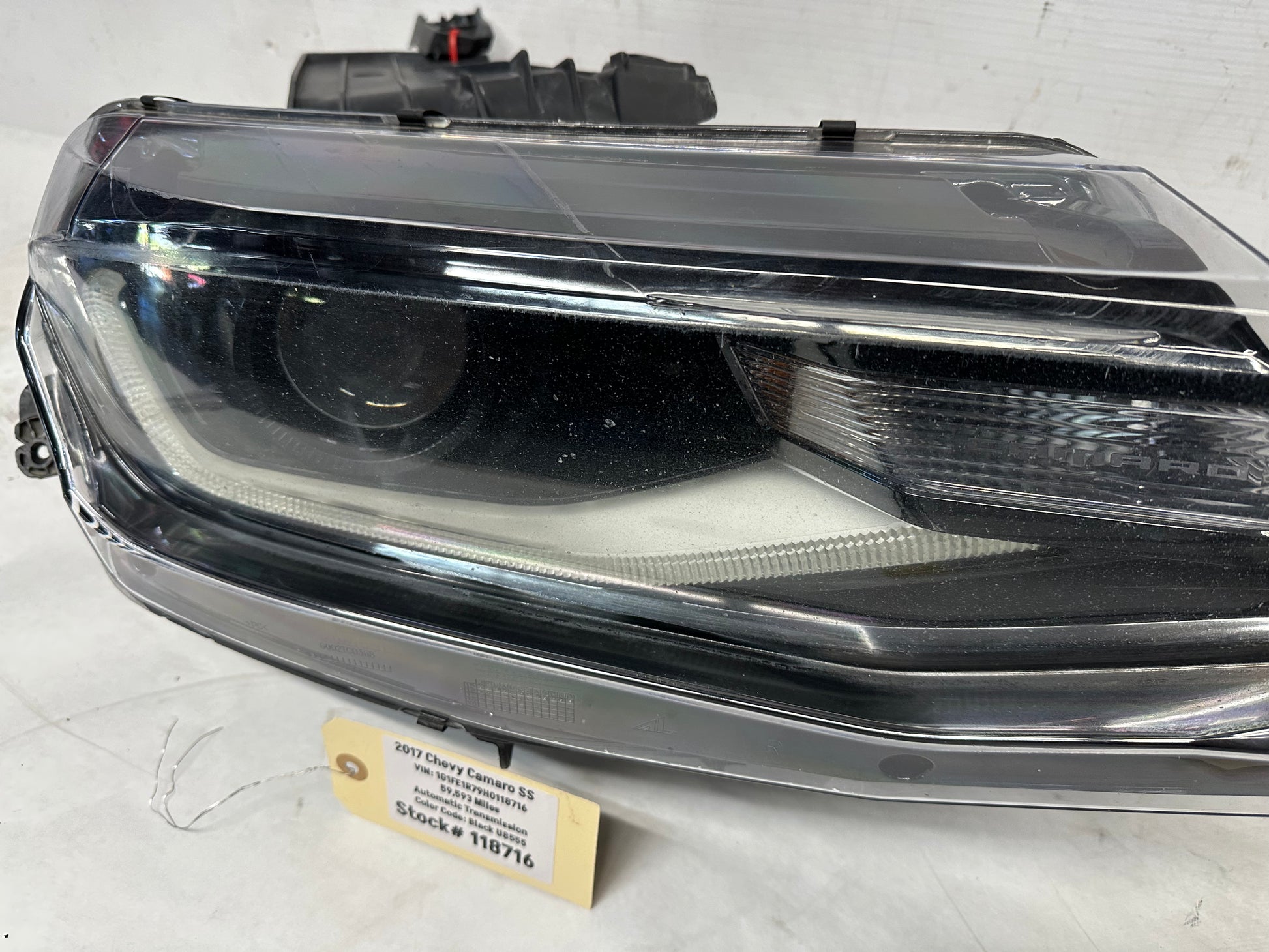 2017 Chevy Camaro SS RH Passenger Head Light Headlight Lamp OEM - Day's Parts Yard