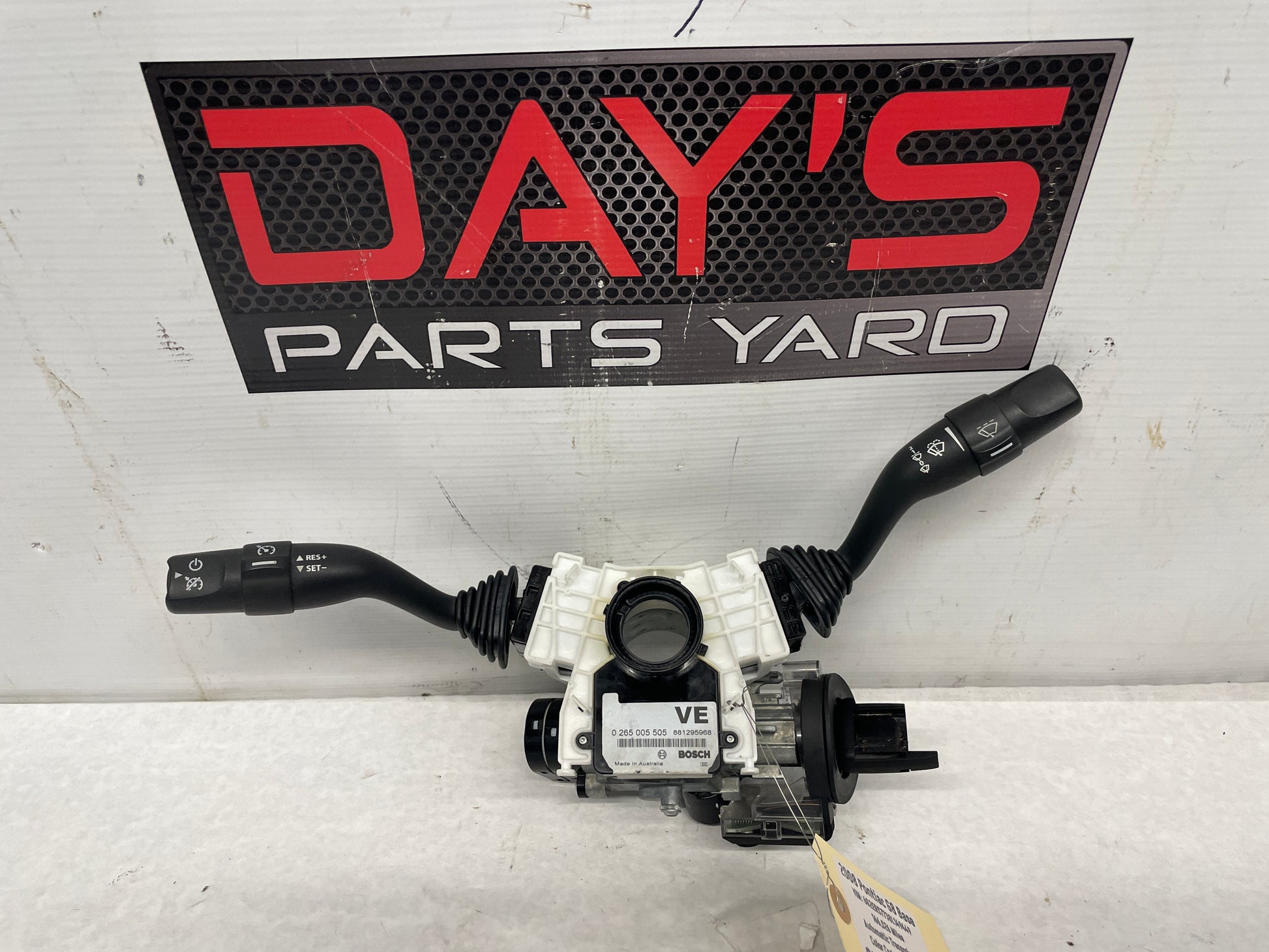 2008 Pontiac G8 Base Ignition w/ Clock Spring and Control Arms OEM - Day's Parts Yard